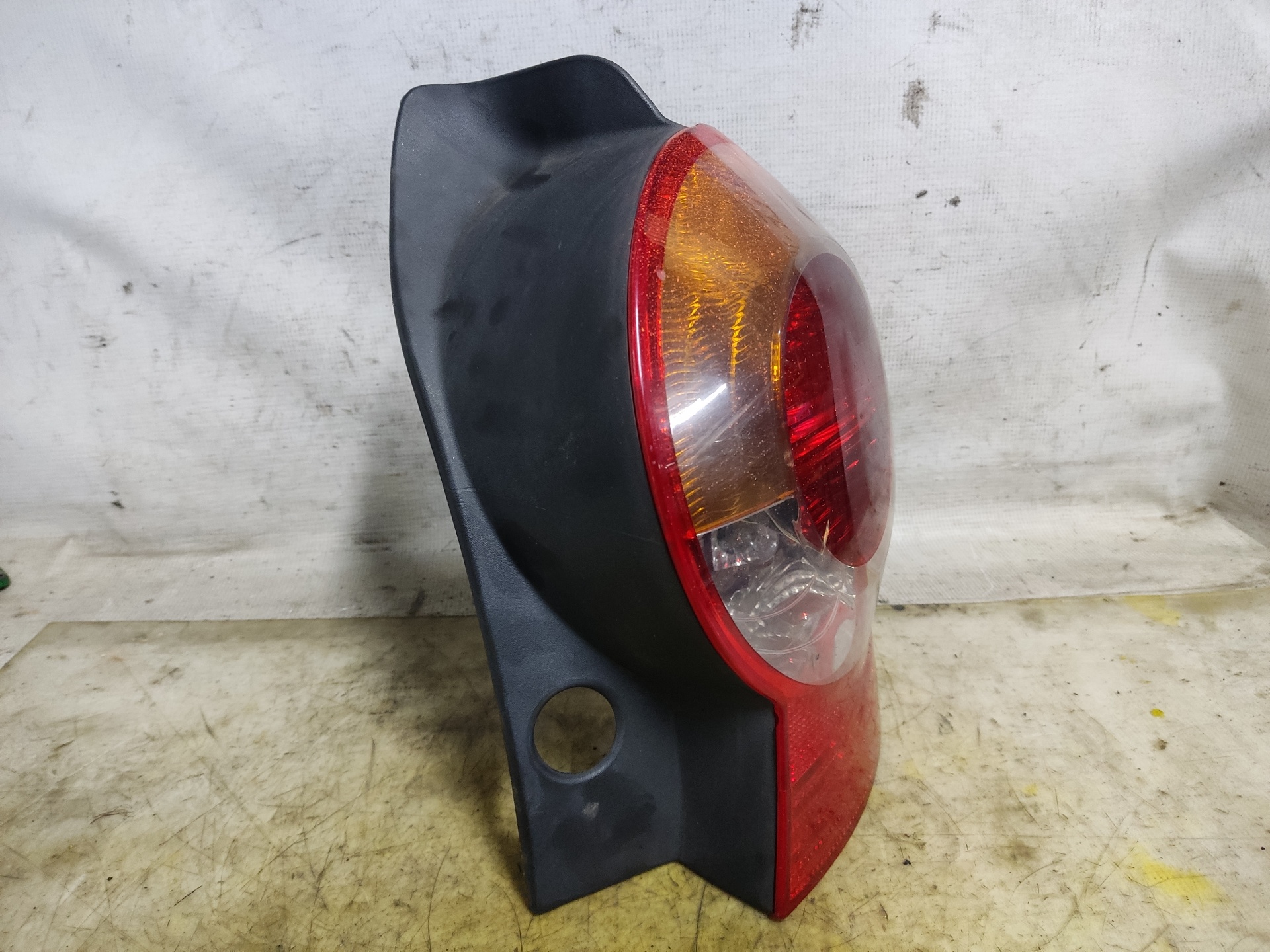 RENAULT Modus 1 generation (2004-2012) Rear Right Taillight Lamp 62457 24901613