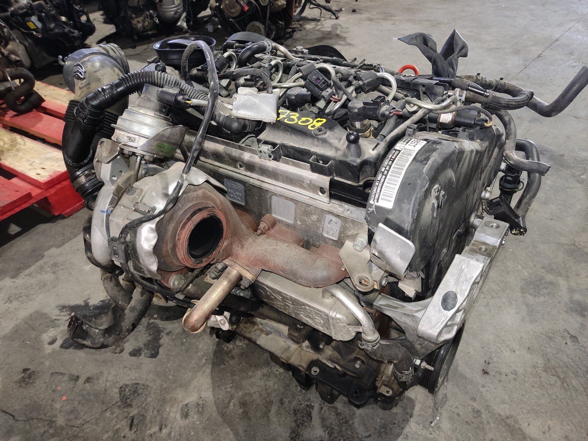 VOLKSWAGEN Passat B7 (2010-2015) Engine CAY 24899111