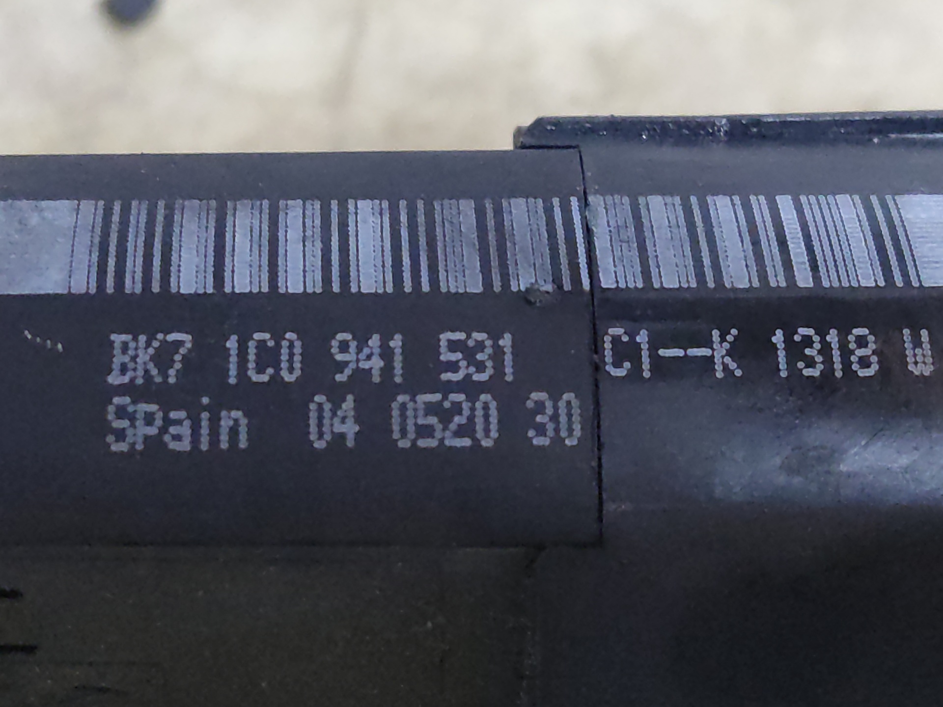 VOLKSWAGEN Passat B5 (1996-2005) Headlight Switch Control Unit 1C0941531 24898832