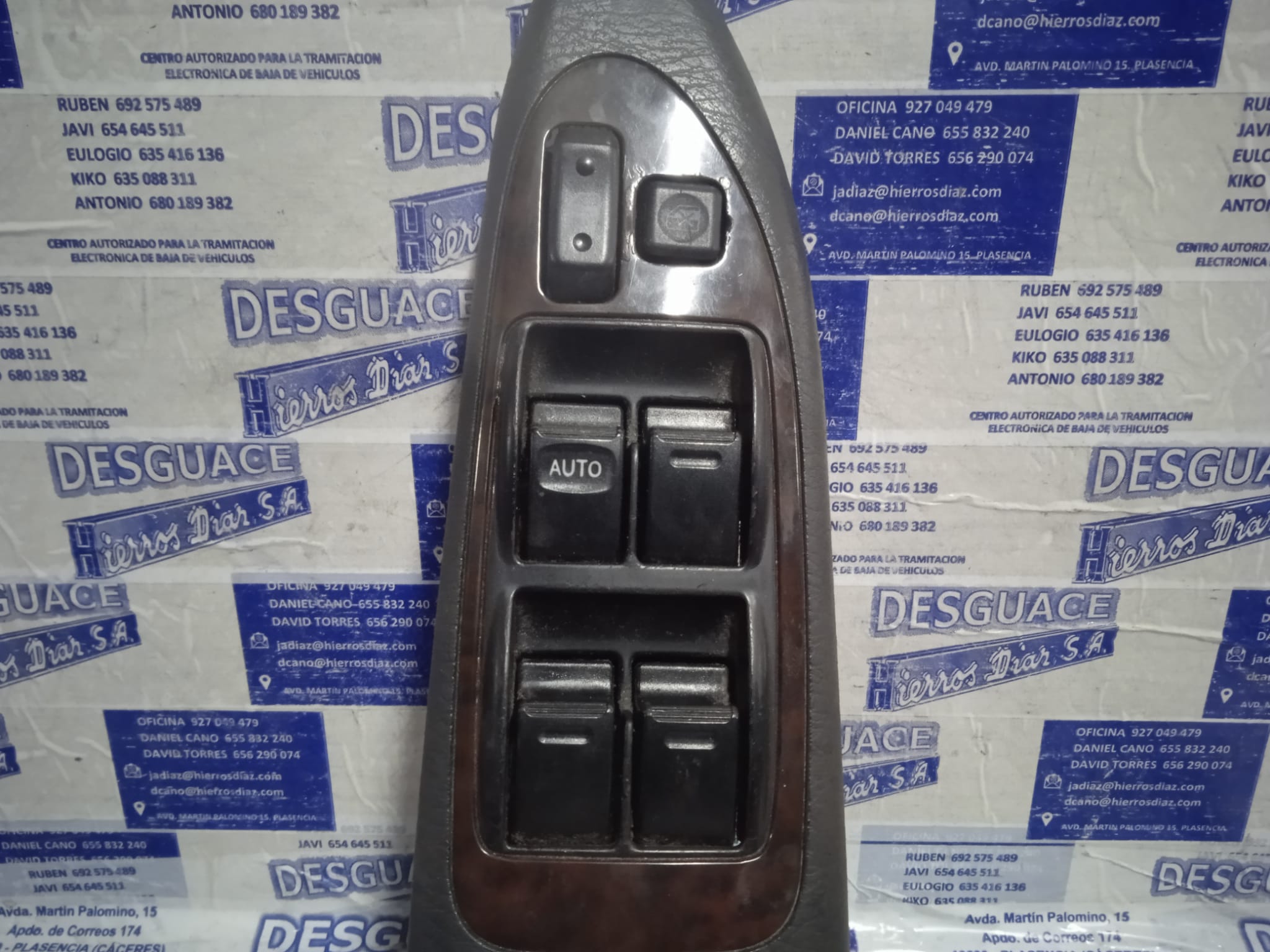 TOYOTA Avensis 1 generation (1997-2003) Front Left Door Window Switch ESTANTERÍA70 24890056