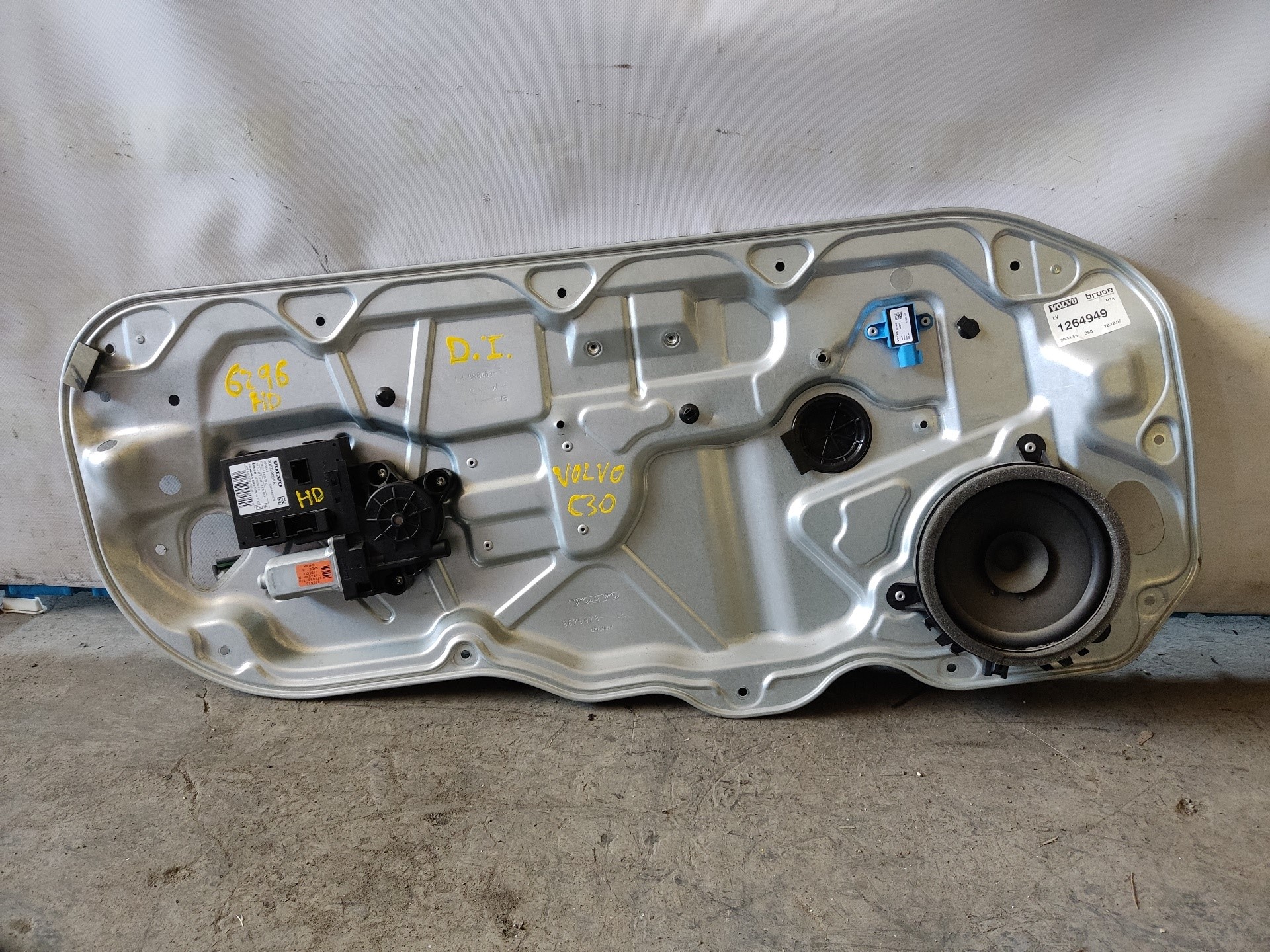 VOLVO C30 1 generation (2006-2013) Lève-vitre de porte avant gauche GANCHO57 24894718