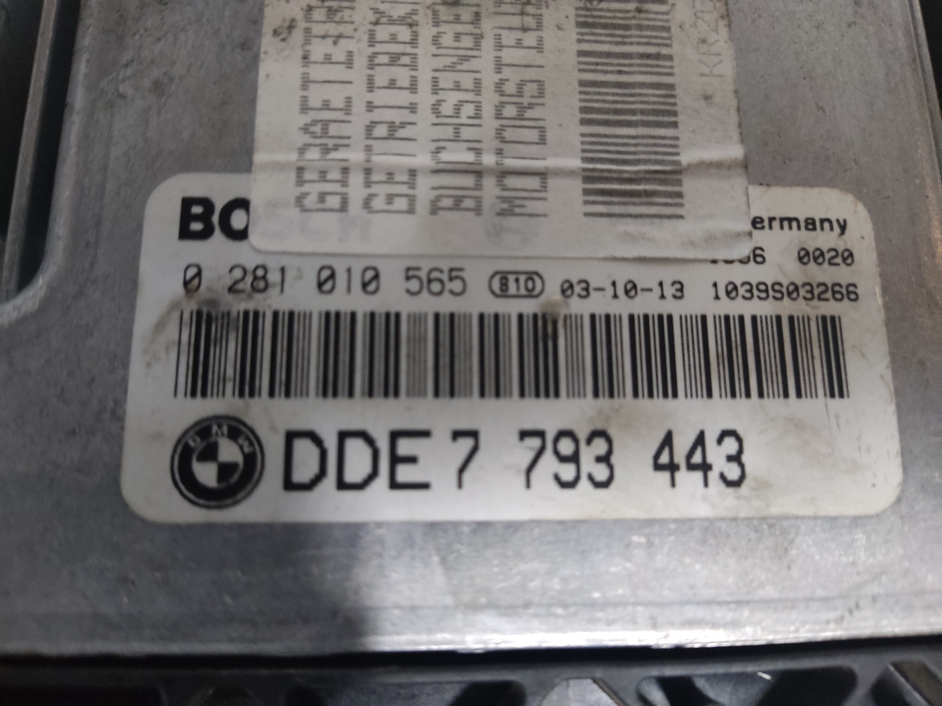 BMW 3 Series E46 (1997-2006) Engine Control Unit ECU 0281010565 24896091
