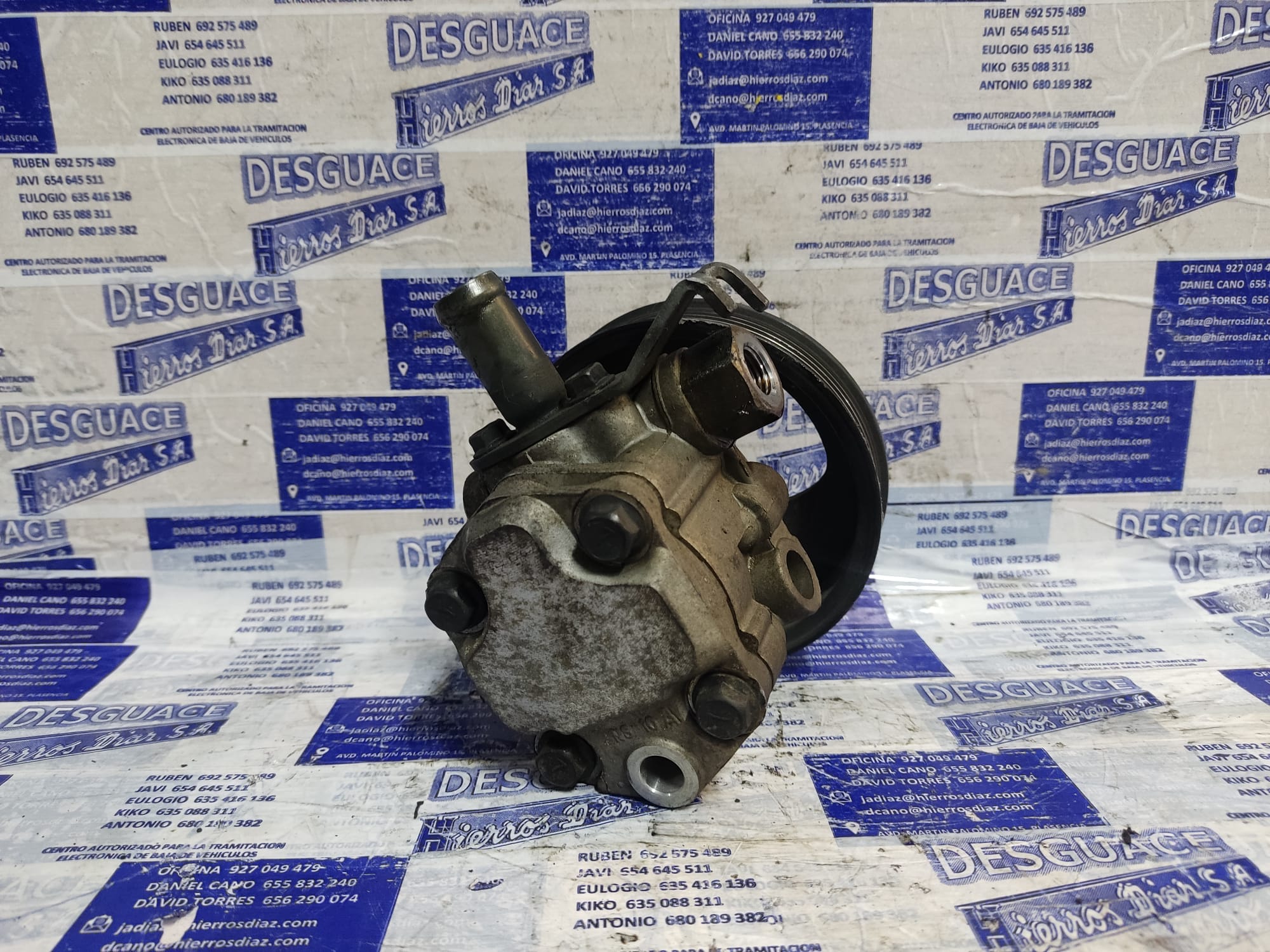 KIA Carnival 2 generation (2006-2010) Power Steering Pump ESTANTERÍA70 24891869