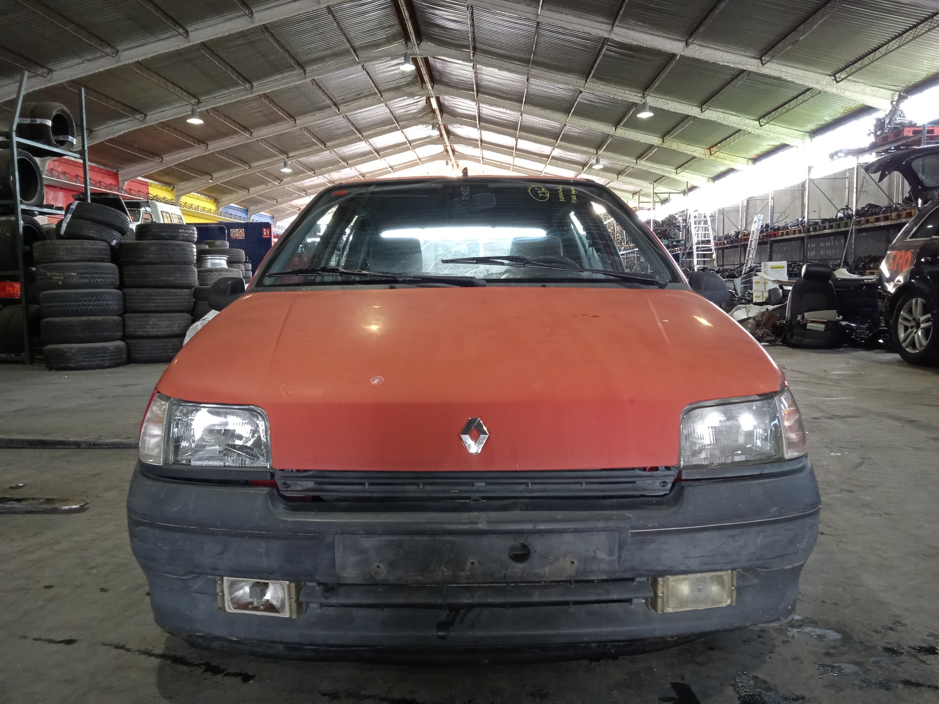 RENAULT Clio 1 generation (1990-1998) Galinis kairys žibintas ESTANTERÍA21 24887984