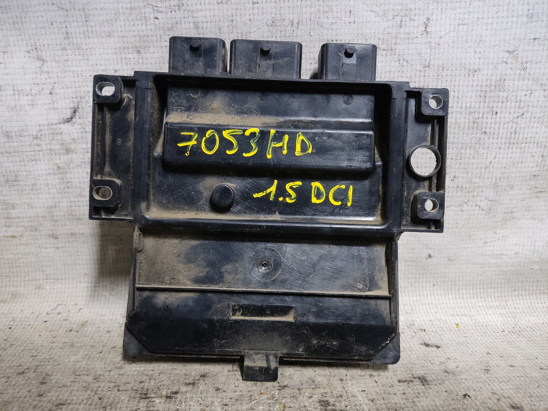 RENAULT LS 4 generation (2006-2020) Engine Control Unit ECU 8200212351 24897805