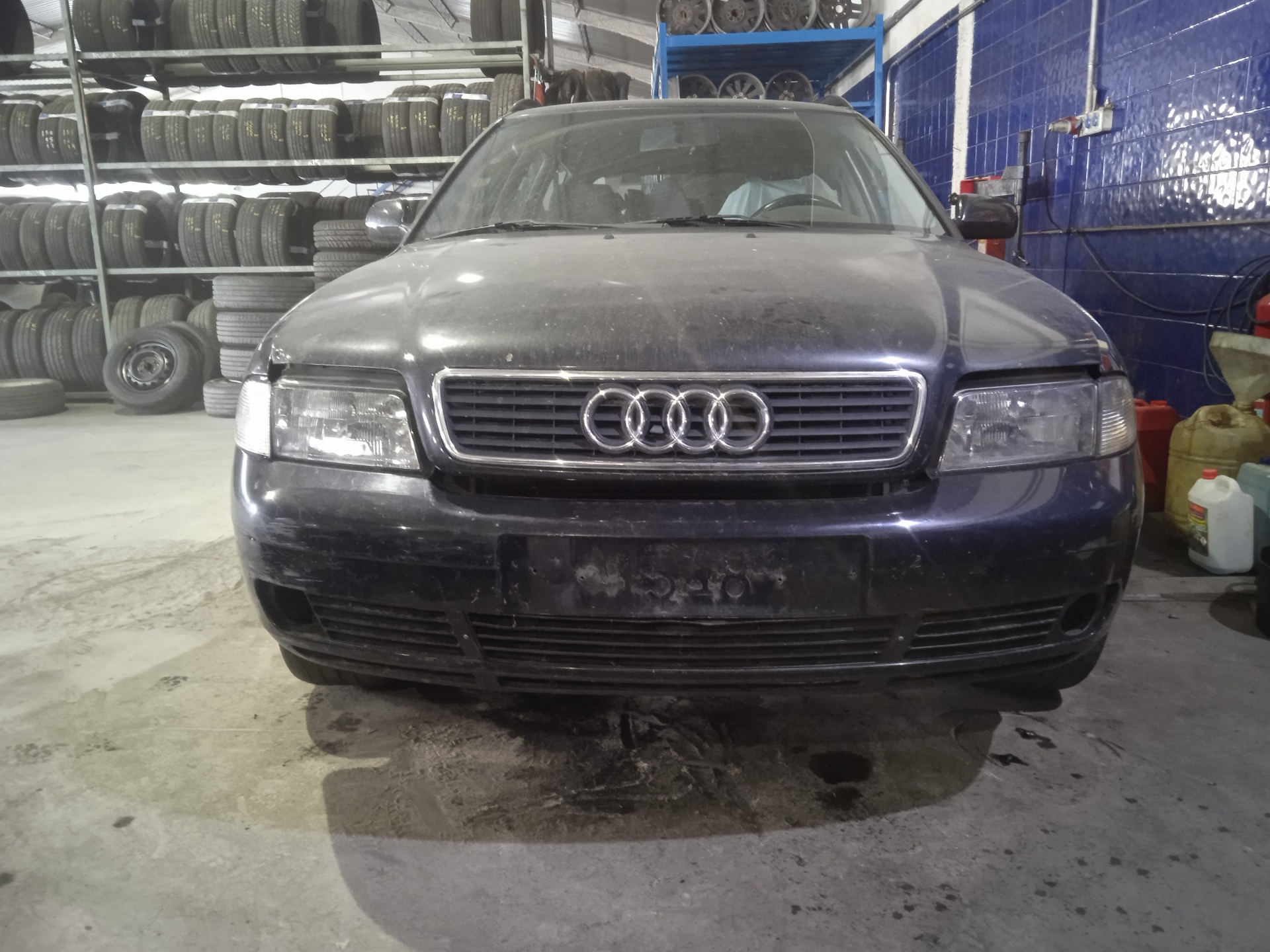 AUDI A4 B5/8D (1994-2001) Фонарь задний левый ESTANTERÍA17 24890827