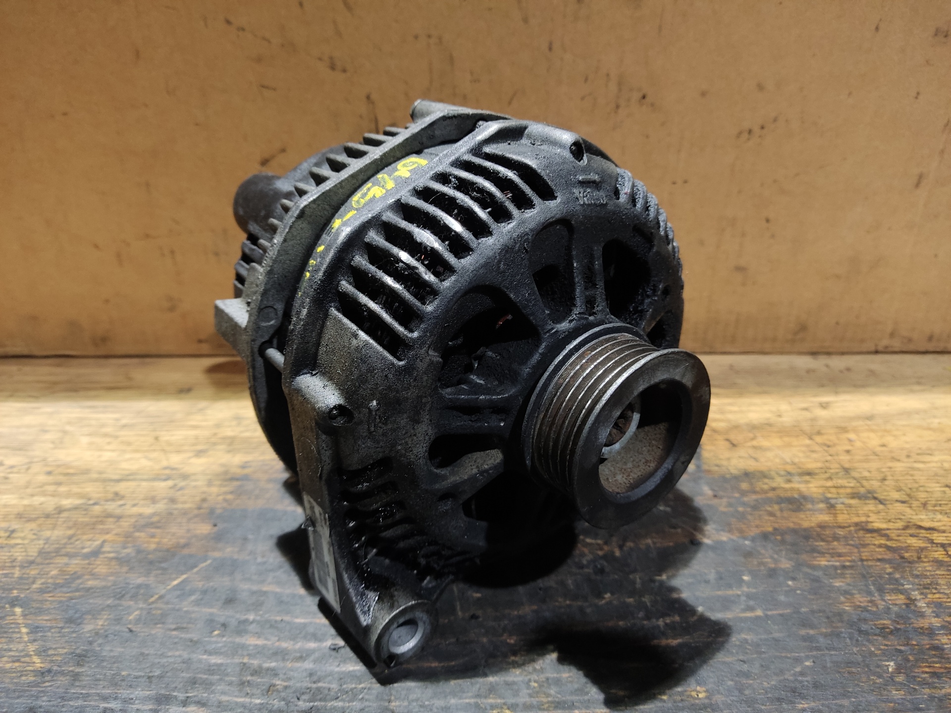 TOYOTA Alternator A14VI28 24901667