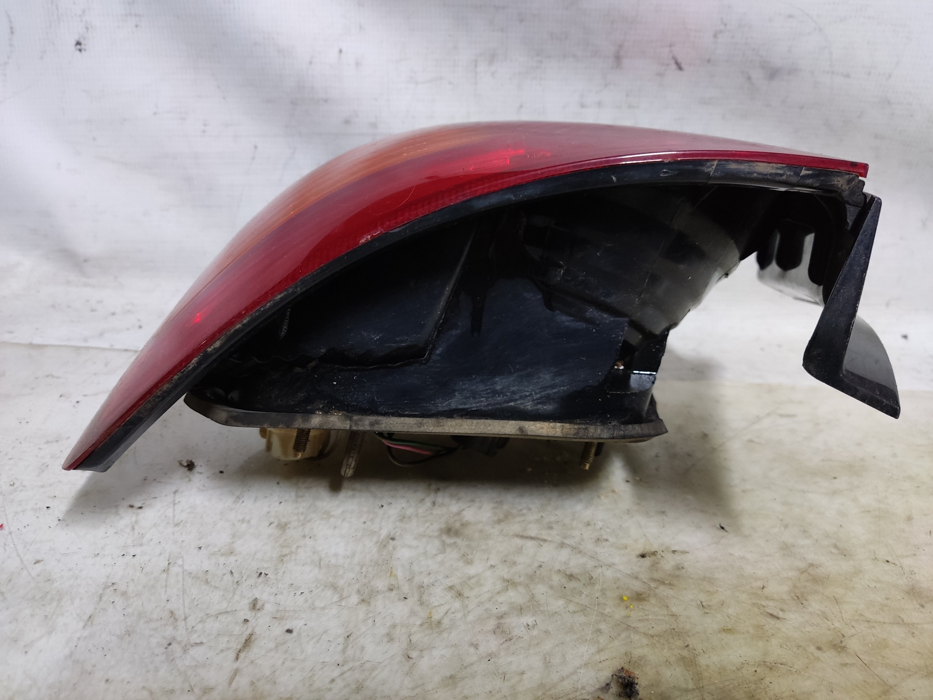 HYUNDAI Elantra XD (2000-2010) Galinis dešinys žibintas ESTANTERÍA33 24895493