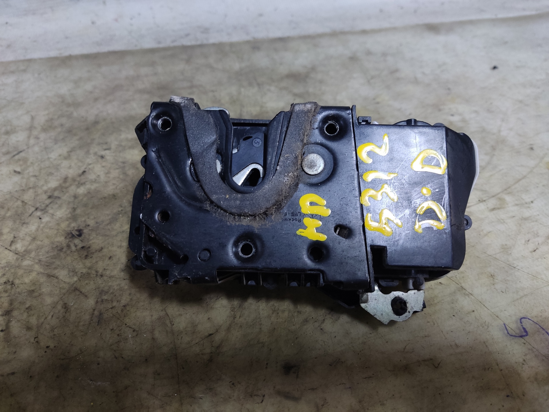 FIAT 607 1 generation (2000-2008) Front Right Door Lock 24898942