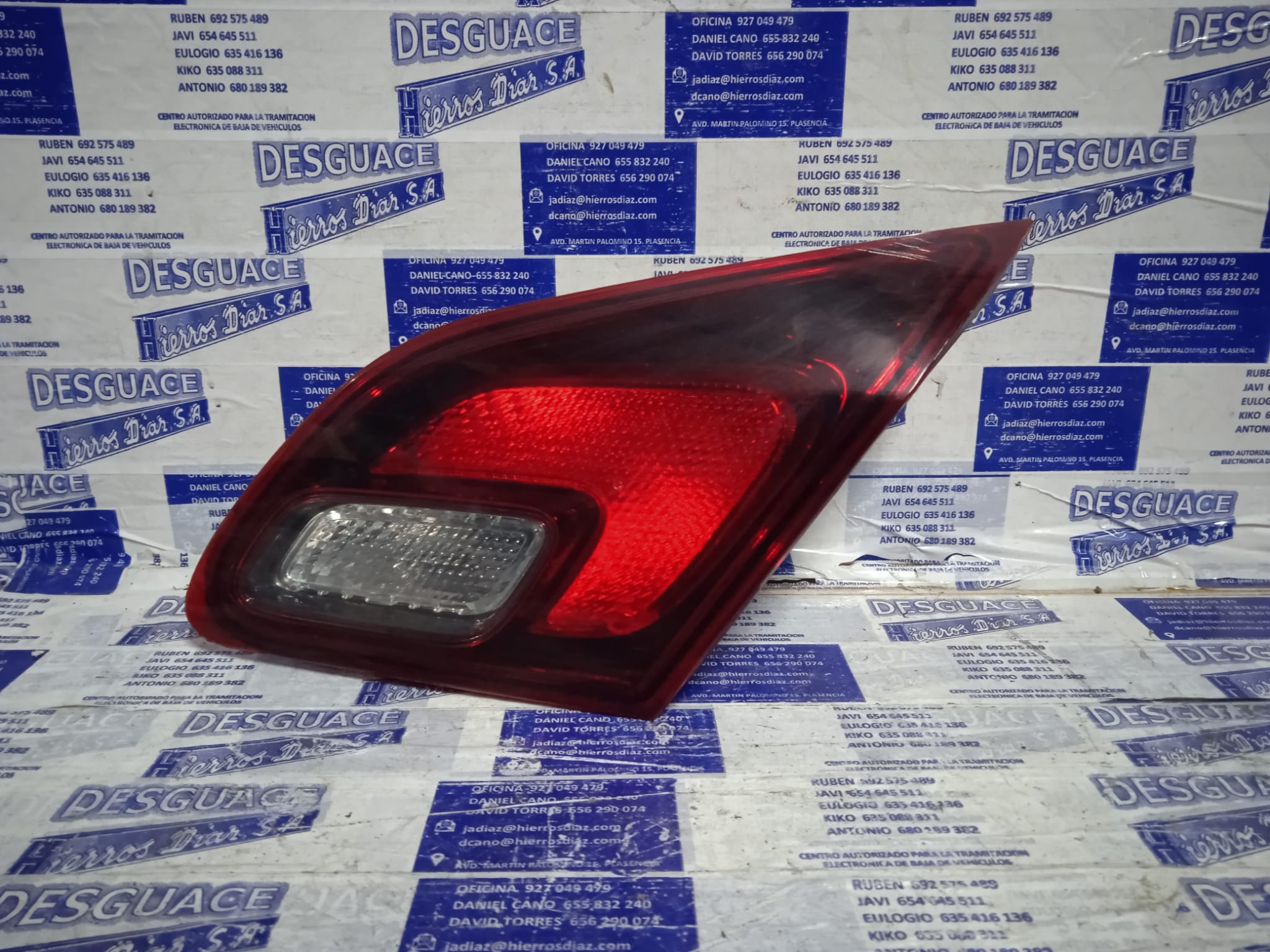 OPEL Astra J (2009-2020) Rear Right Taillight Lamp ESTANTERÍA2 24889638