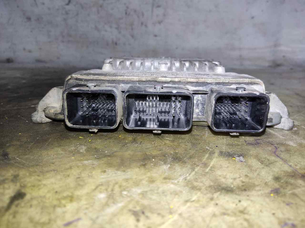 FORD Engine Control Unit ECU 5WS40140ET 24898197