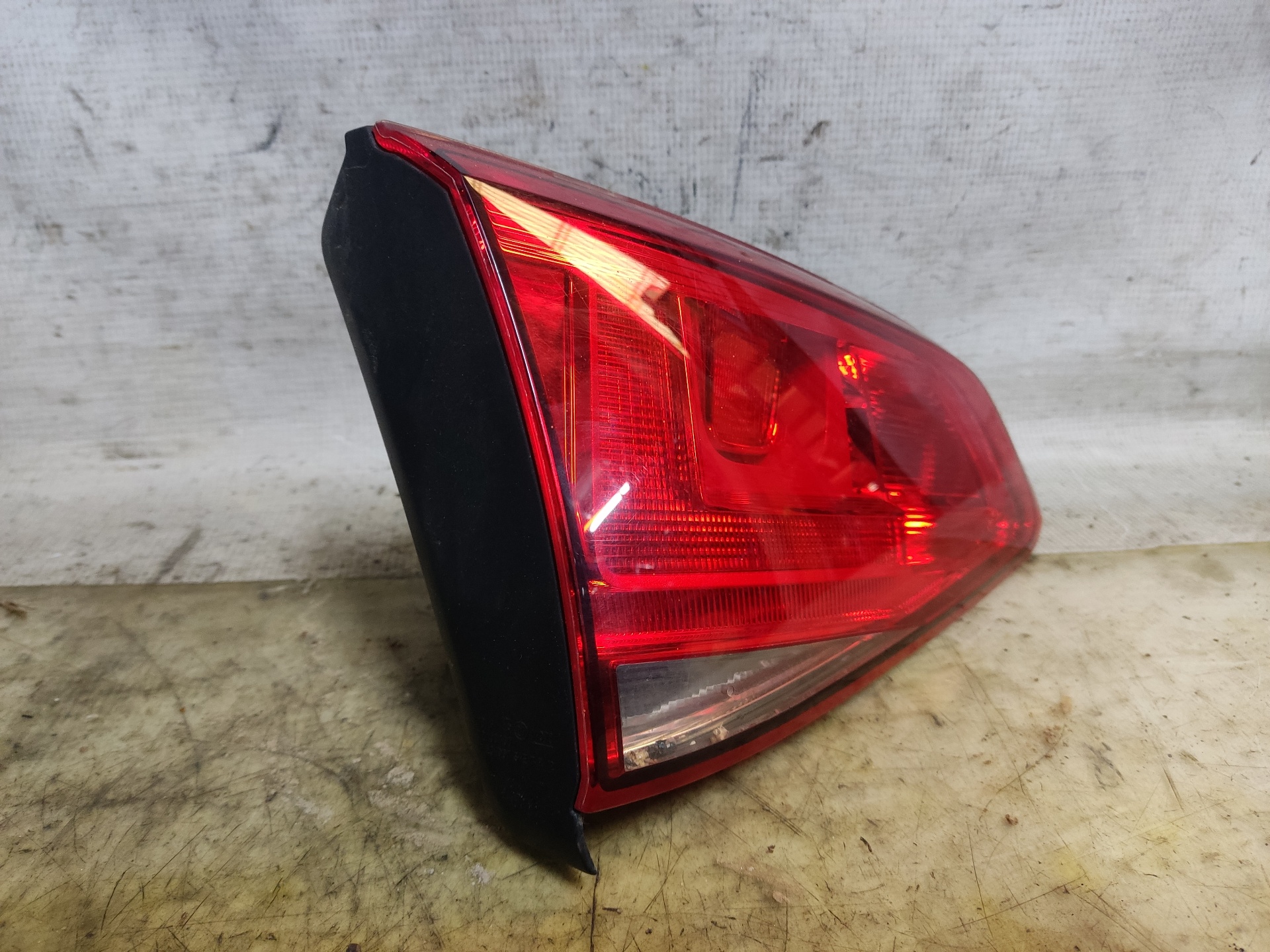 VOLKSWAGEN Golf 7 generation (2012-2024) Rear Left Taillight 5G0945093AC 24901718