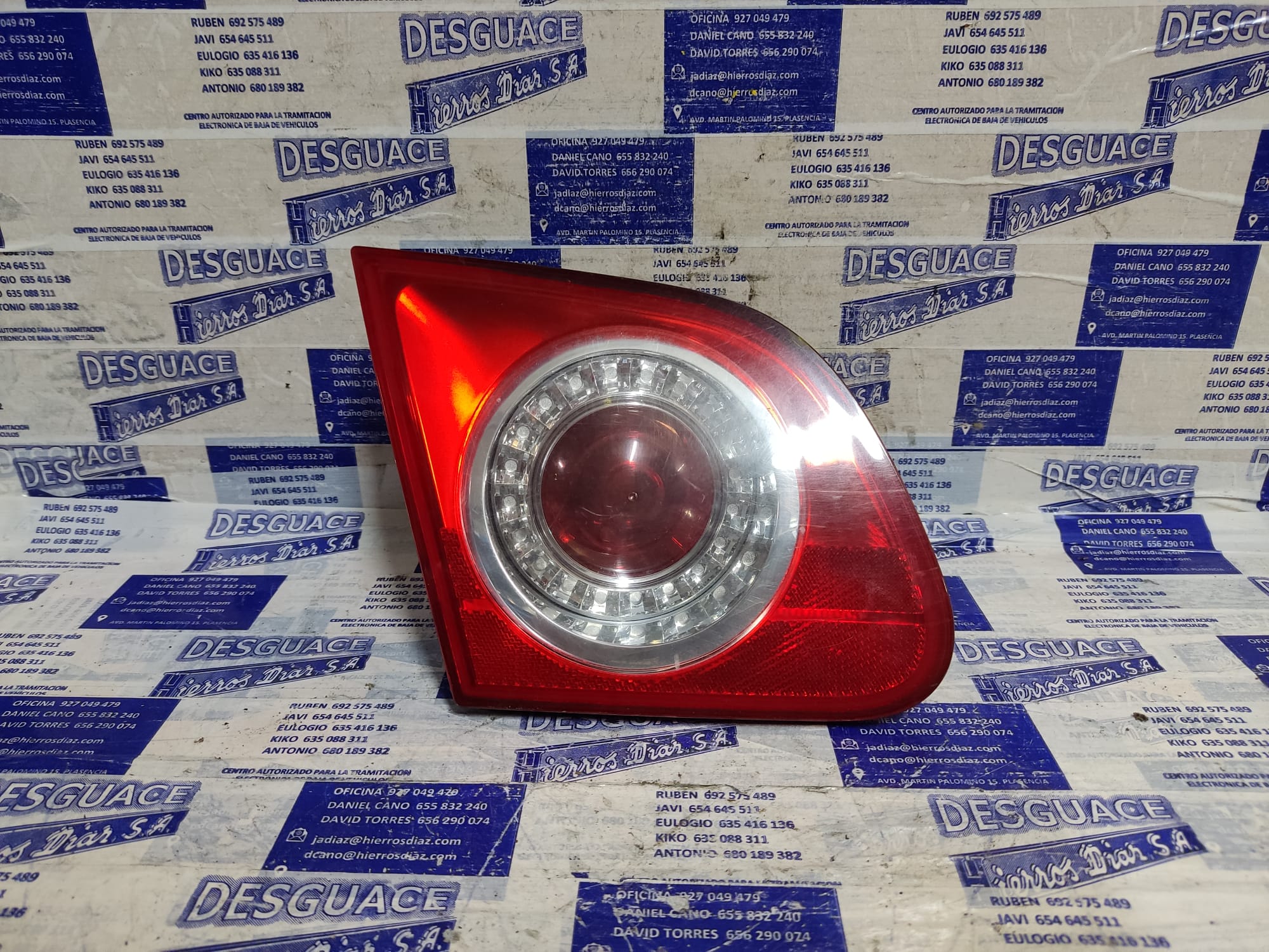 VOLKSWAGEN Passat B6 (2005-2010) Rear Left Taillight ESTANTERÍA14 24891786