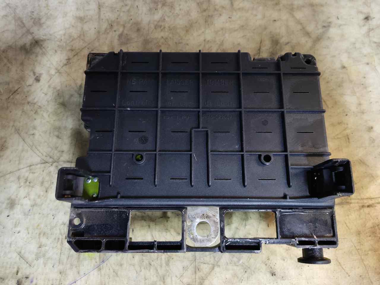 MITSUBISHI 307 1 generation (2001-2008) Fuse Box 9643538080 24901216