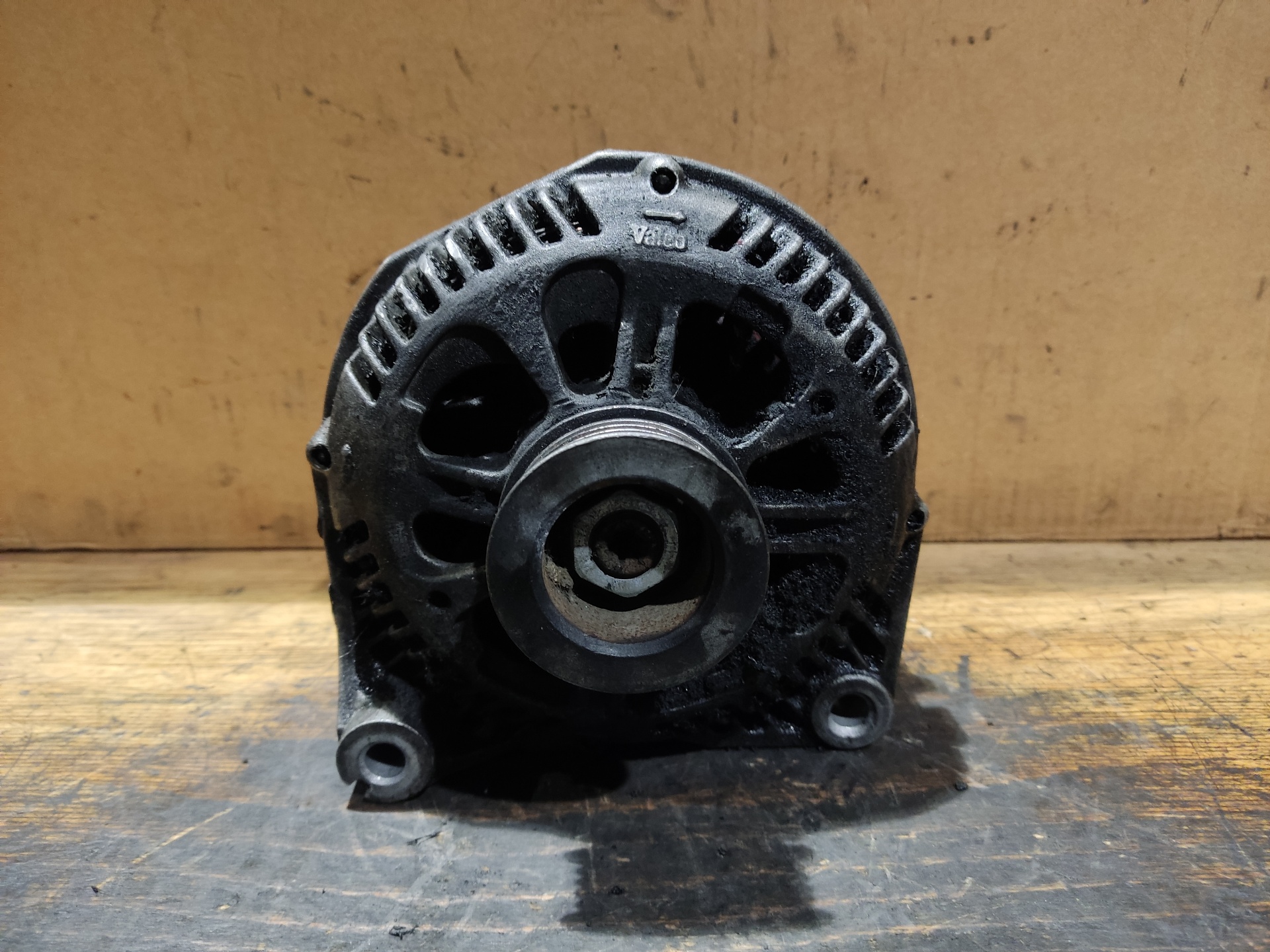 TOYOTA Alternator A14VI28 24901667