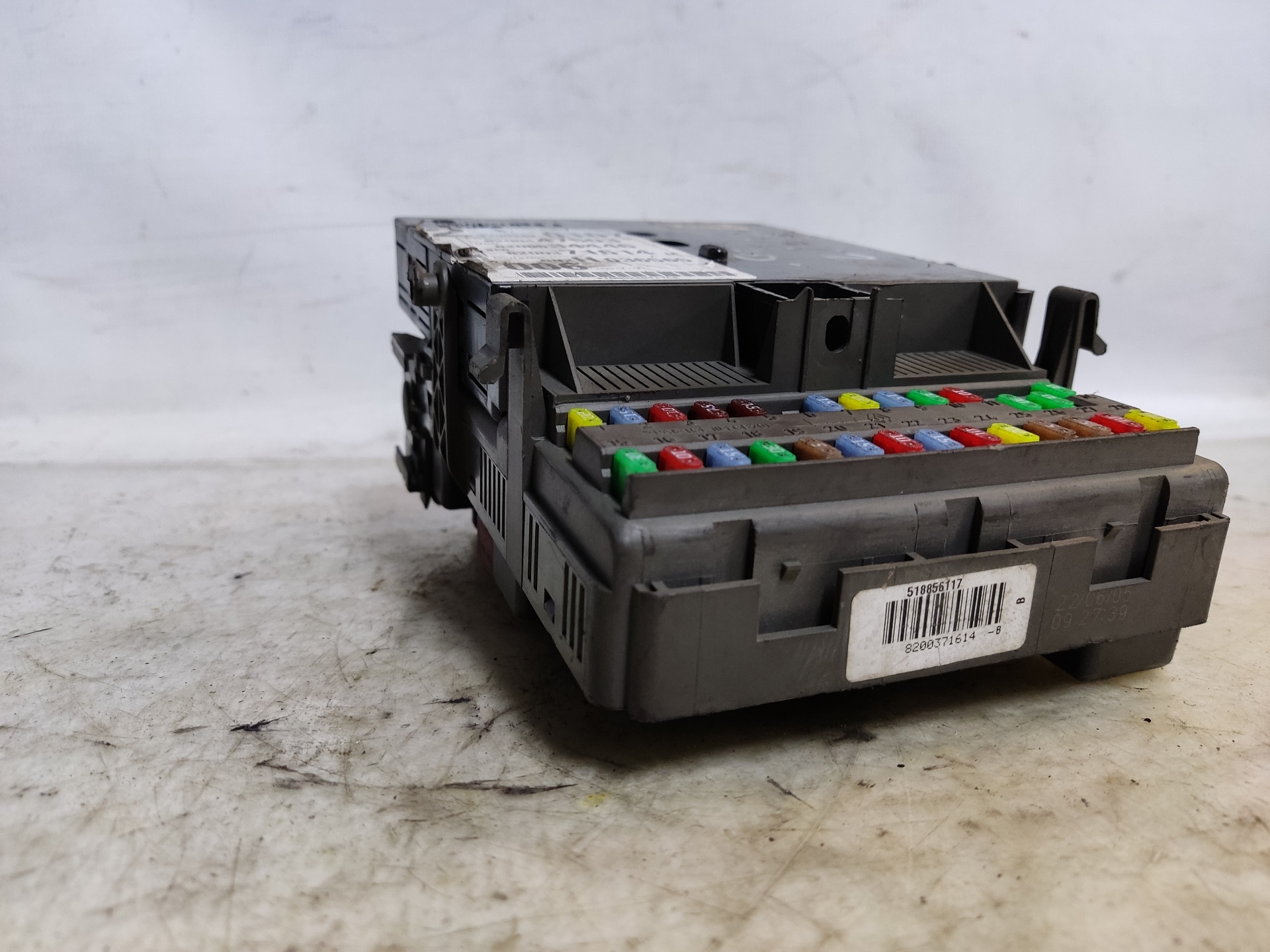 RENAULT Laguna 2 generation (2001-2007) Fuse Box ESTANTERÍA54 24894998