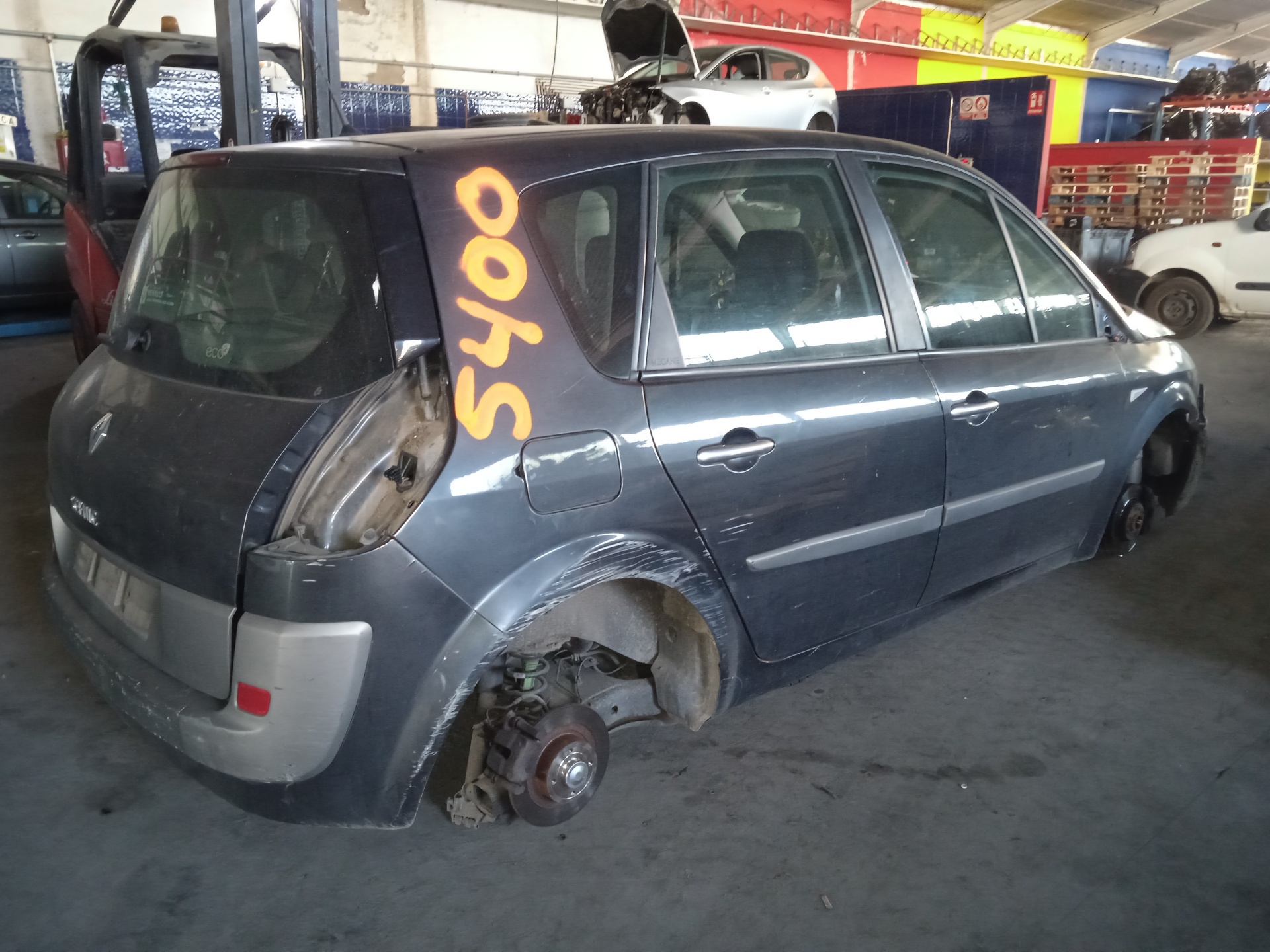 RENAULT Scenic 2 generation (2003-2010) Противотуманка бампера передняя правая 8200074008 24888667