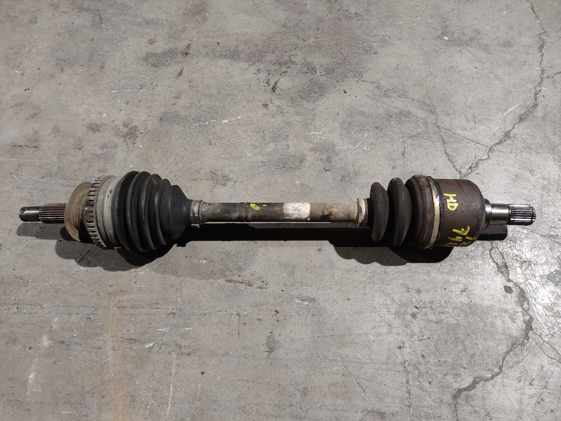 HYUNDAI Trajet 1 generation (2000-2007) Front Left Driveshaft 24902276