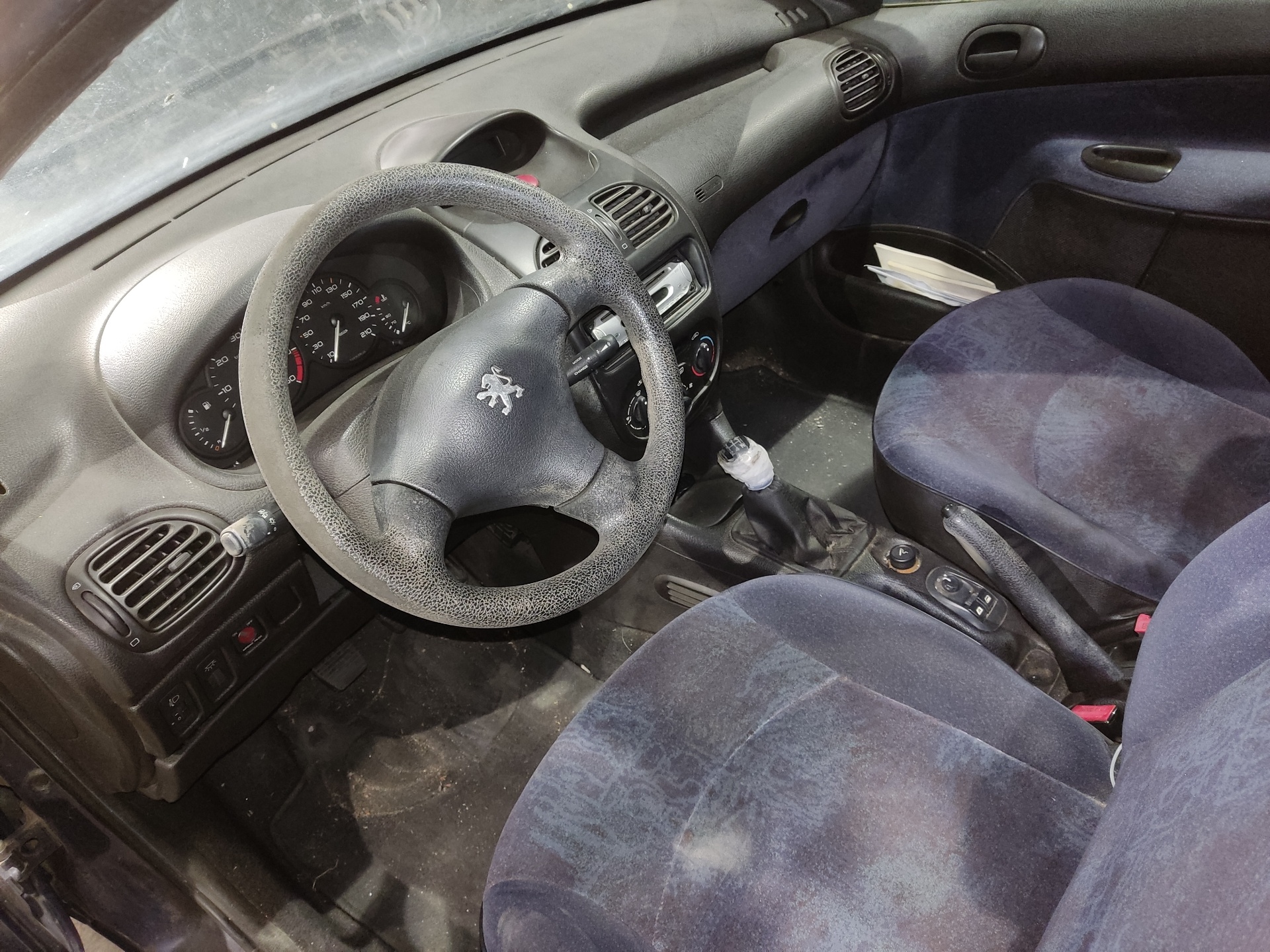 PEUGEOT 206 1 generation (1998-2009) Другие внутренние детали 96424922ZR 24902817