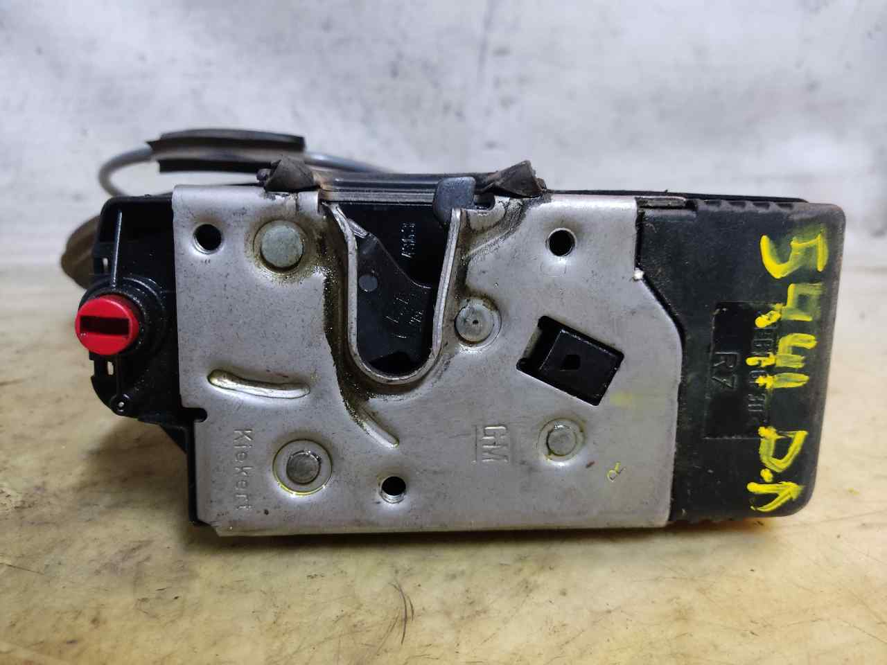 OPEL Zafira A (1999-2003) Front Right Door Lock 24414135 24900354