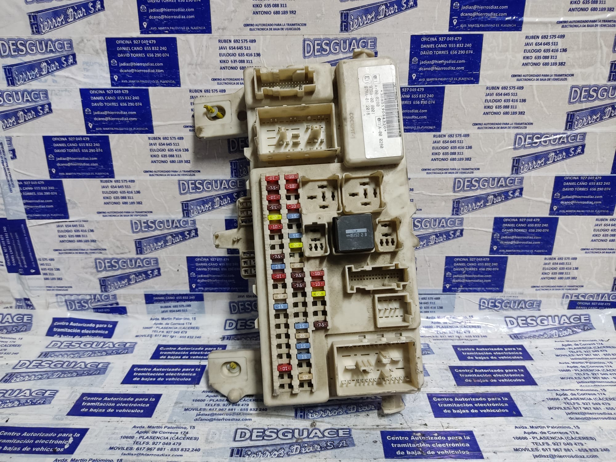 FORD Focus 2 generation (2004-2011) Fuse Box ESTANTERÍA62 24891448