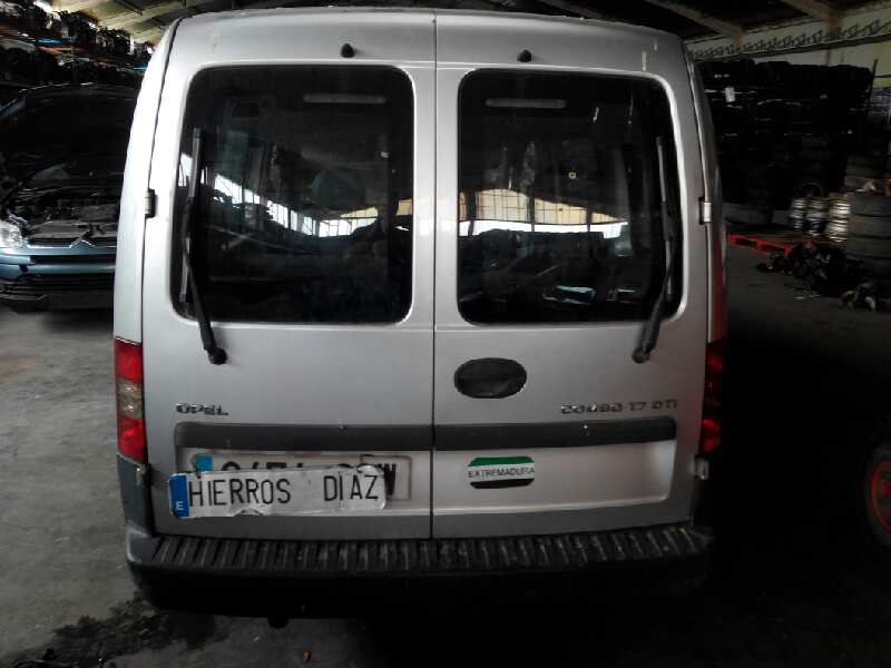 OPEL Combo C (2001-2011) Bal hátsó lámpa ESTANTERÍA2 24889066