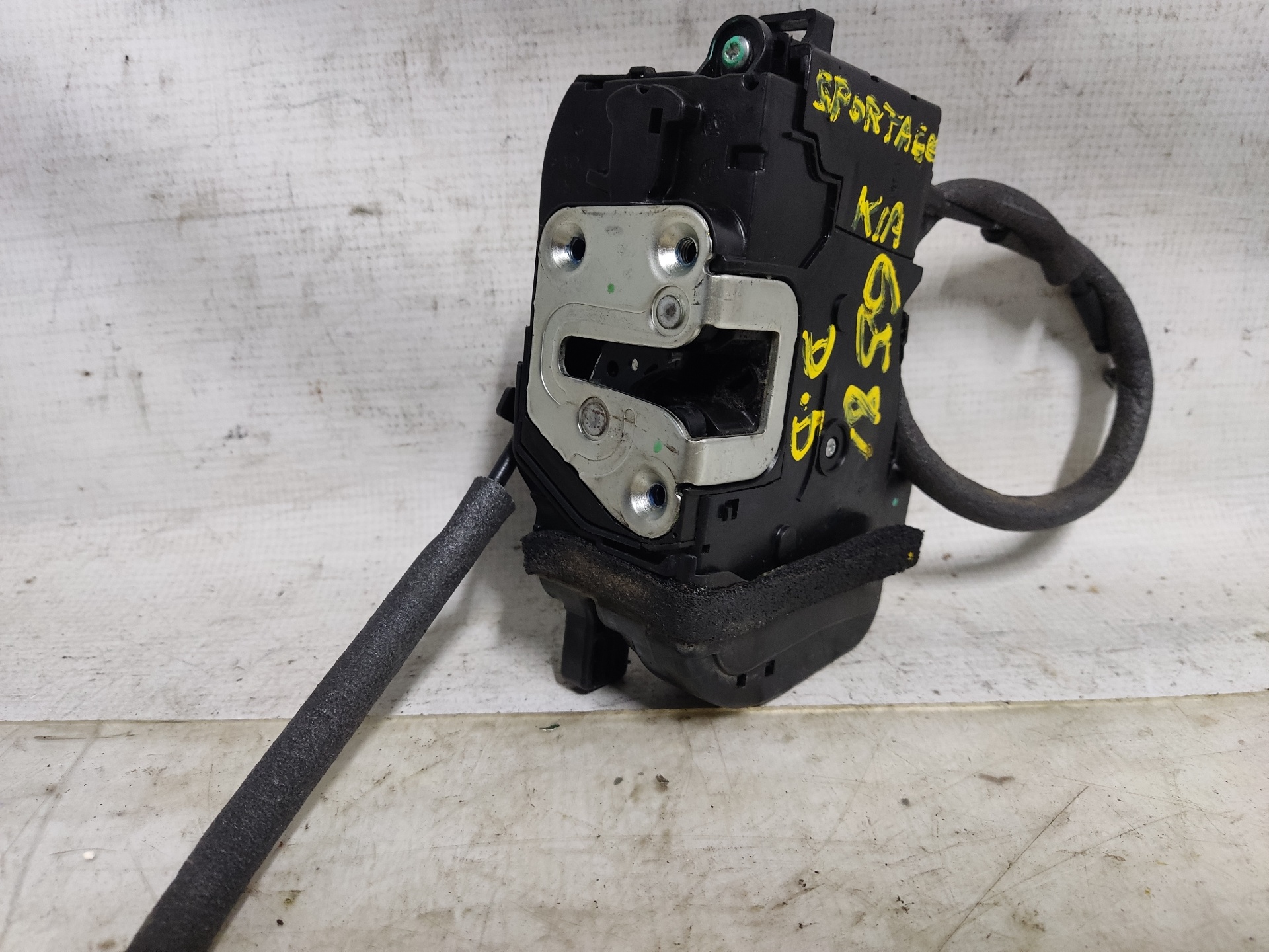 KIA Sportage 3 generation (2010-2015) Front Right Door Lock ESTANTERÍA69 24896227