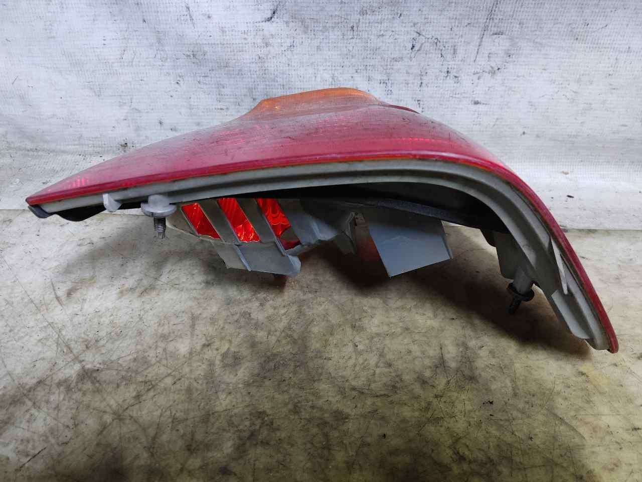 BMW 3 Series E46 (1997-2006) Rear Right Taillight Lamp 8364922 24900803