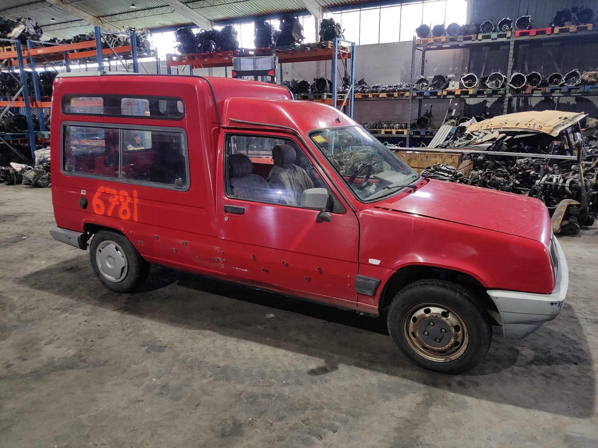 RENAULT Express Дясно странично огледало ESTANTERÍA23 24896578