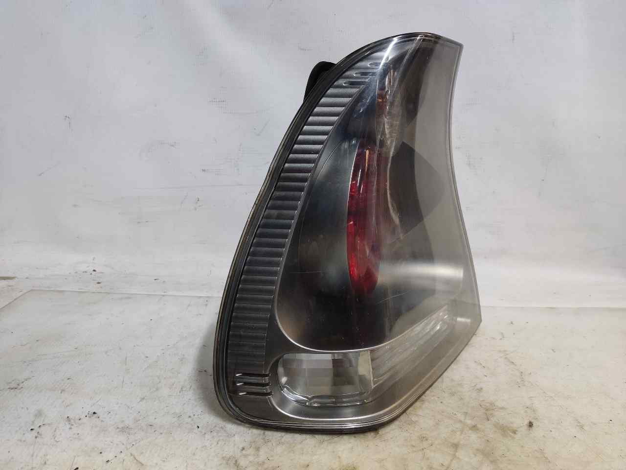 BMW 3 Series E46 (1997-2006) Feu arrière gauche ESTANTERÍA6 24894627