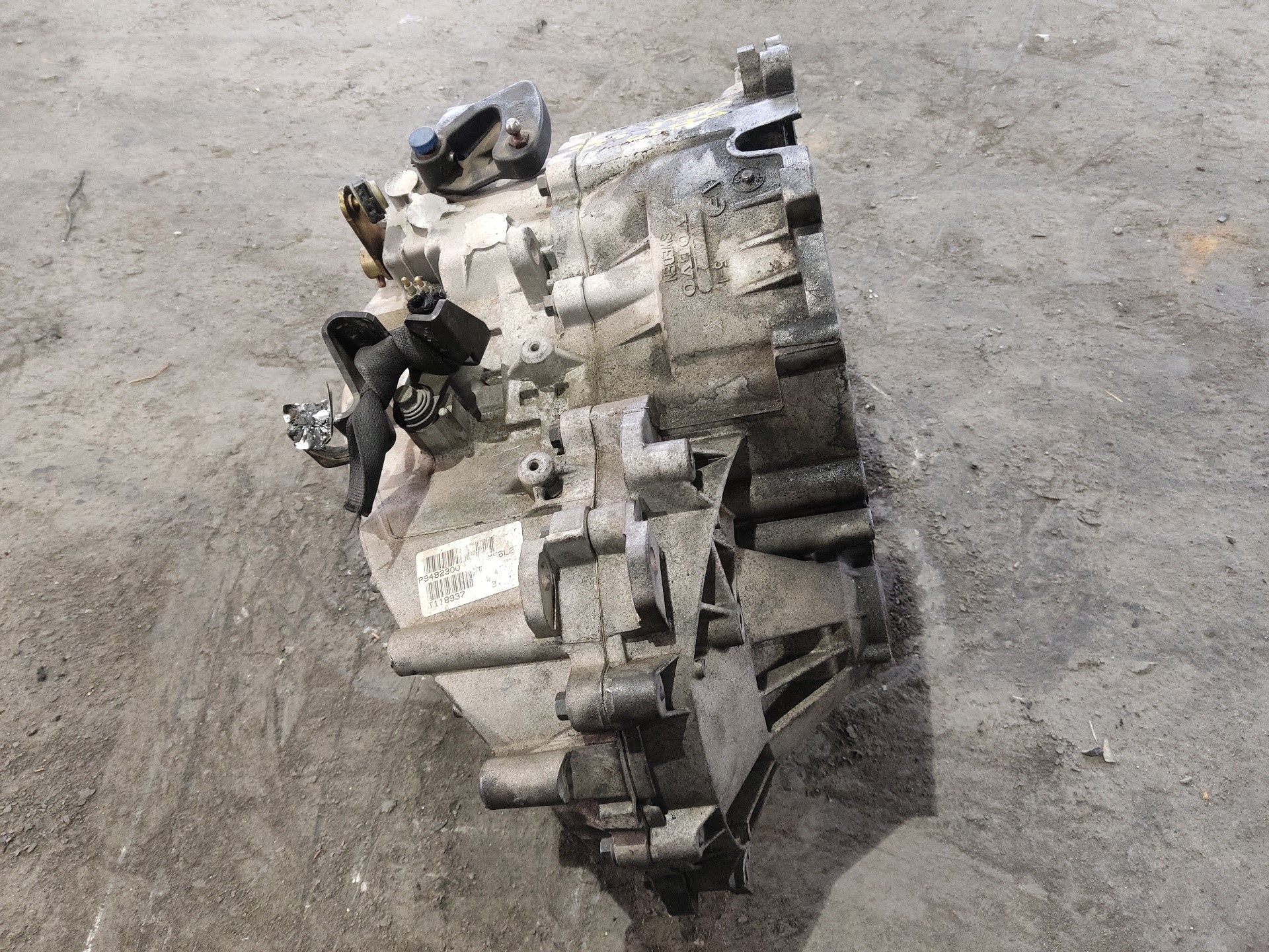 VOLVO S60 1 generation (2000-2009) Gearbox M56L2 22341719