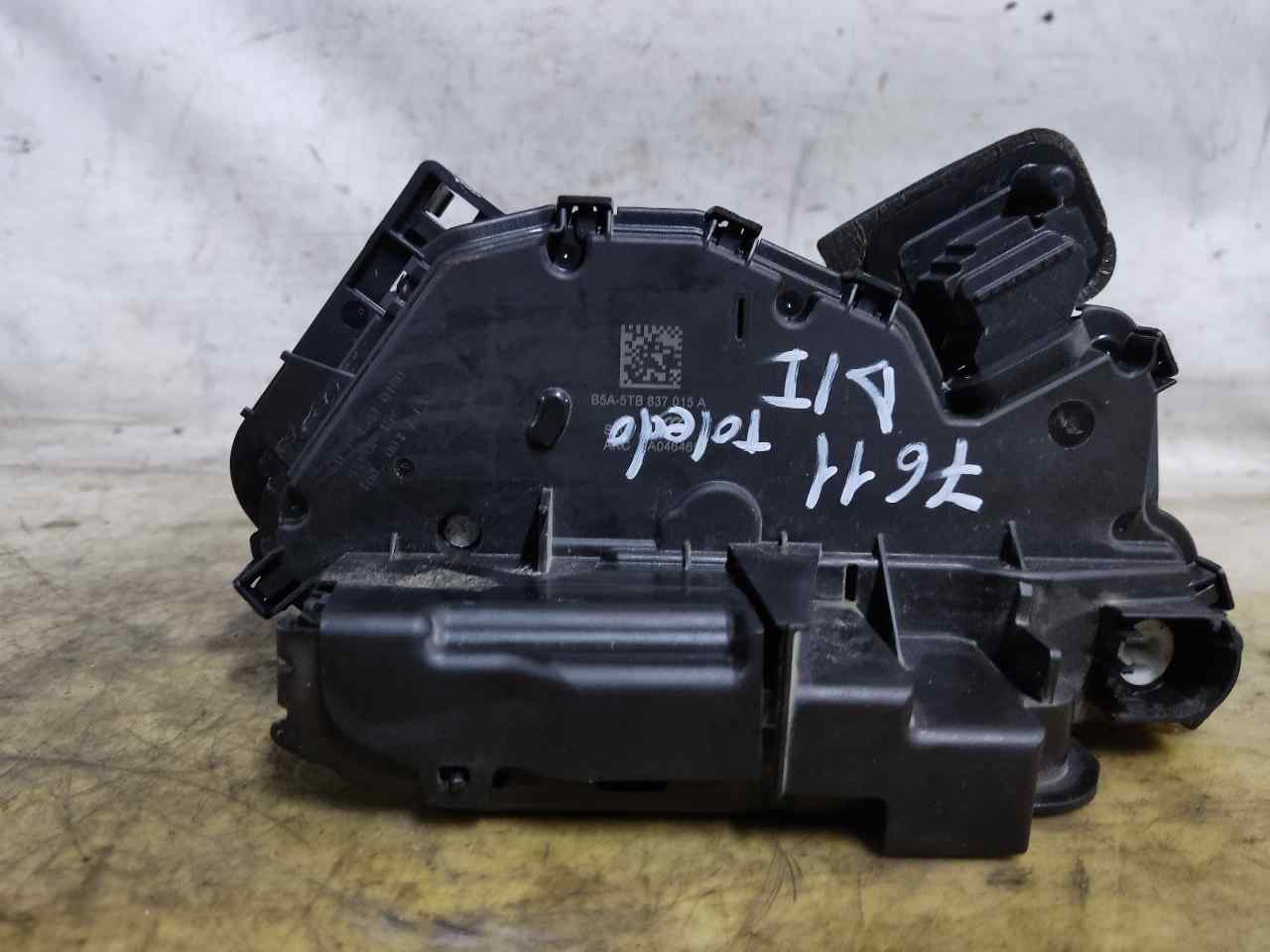 SEAT Toledo 4 generation (2012-2020) Front Left Door Lock B5A5TB837015A 24900249