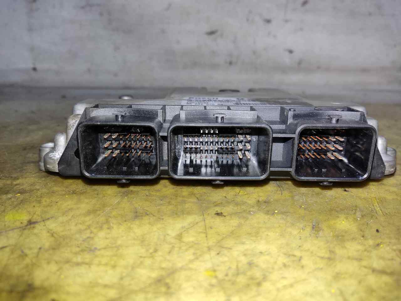 CITROËN C5 1 generation (2001-2008) Блок керування двигуном ECU 0281013332 24903066