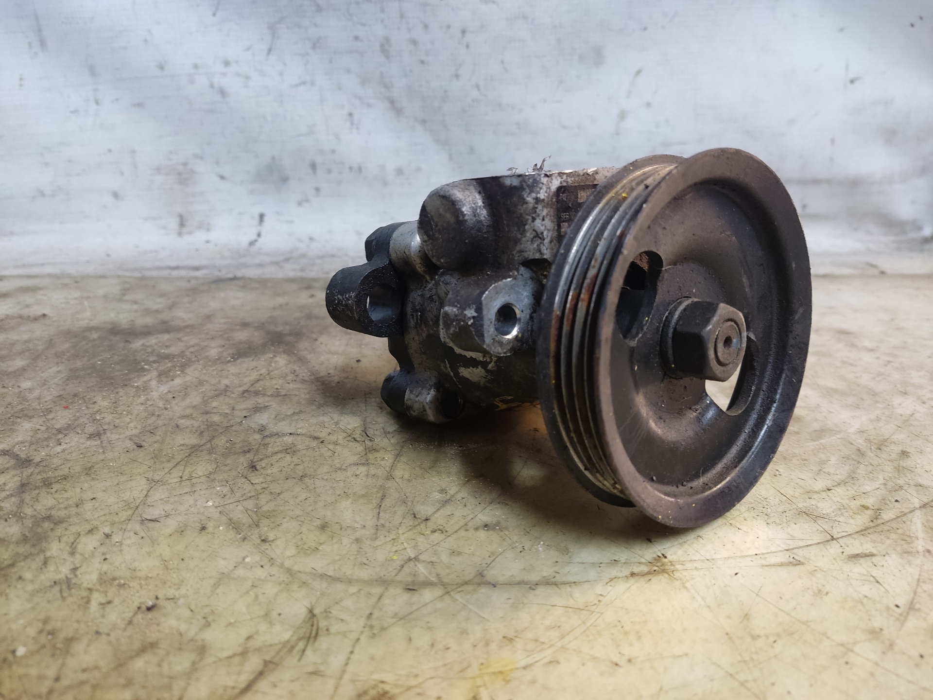 HYUNDAI Getz 1 generation (2002-2011) Power Steering Pump 24897859