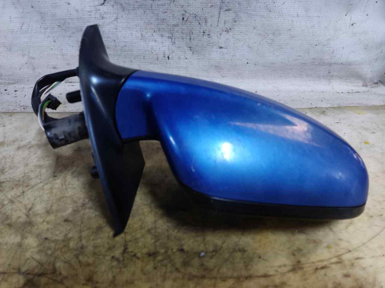 PEUGEOT 307 1 generation (2001-2008) Right Side Wing Mirror 24900787