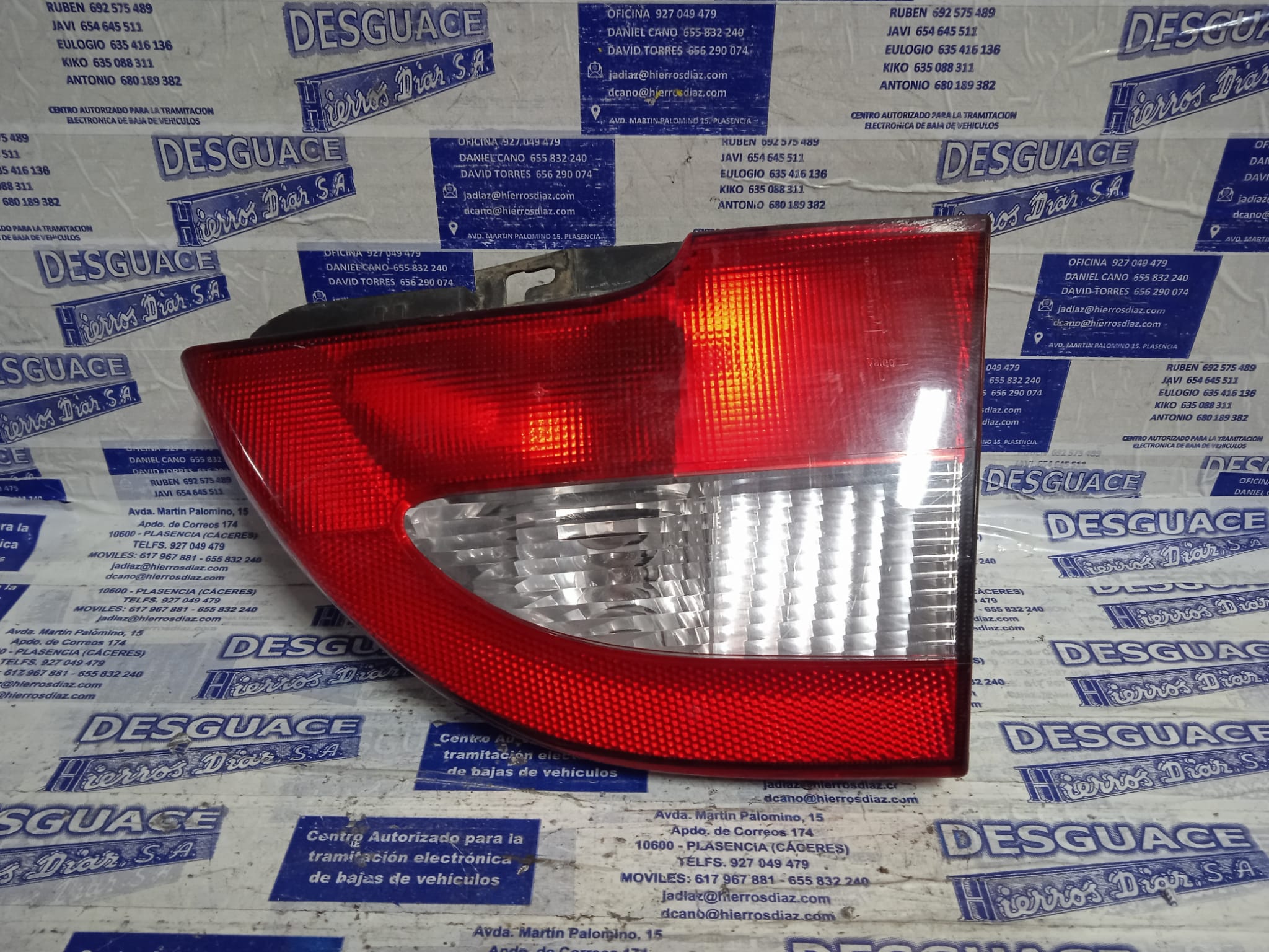 RENAULT Megane 1 generation (1995-2003) Rear Right Taillight Lamp ESTANTERÍA21 24888845