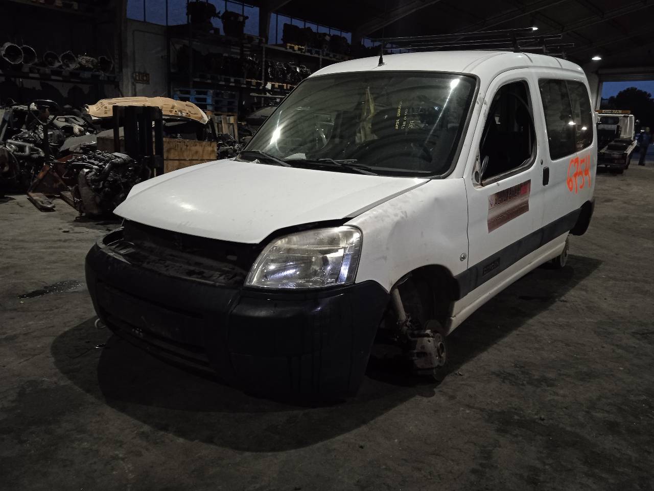 CITROËN Berlingo 1 generation (1996-2012) Saugiklių dėžė 9657608880 24897333