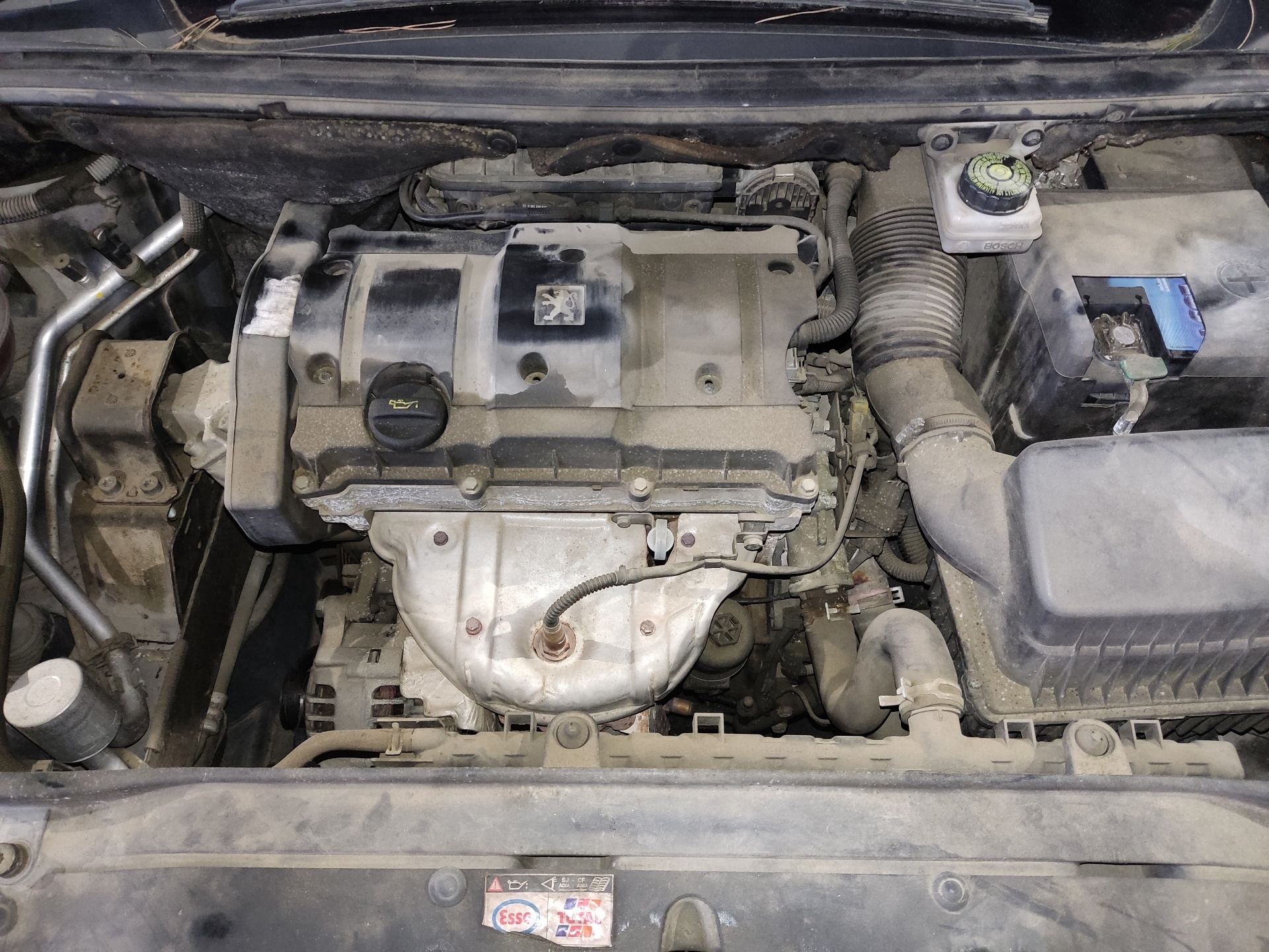 PEUGEOT 307 1 generation (2001-2008) Engine NFU 23015700