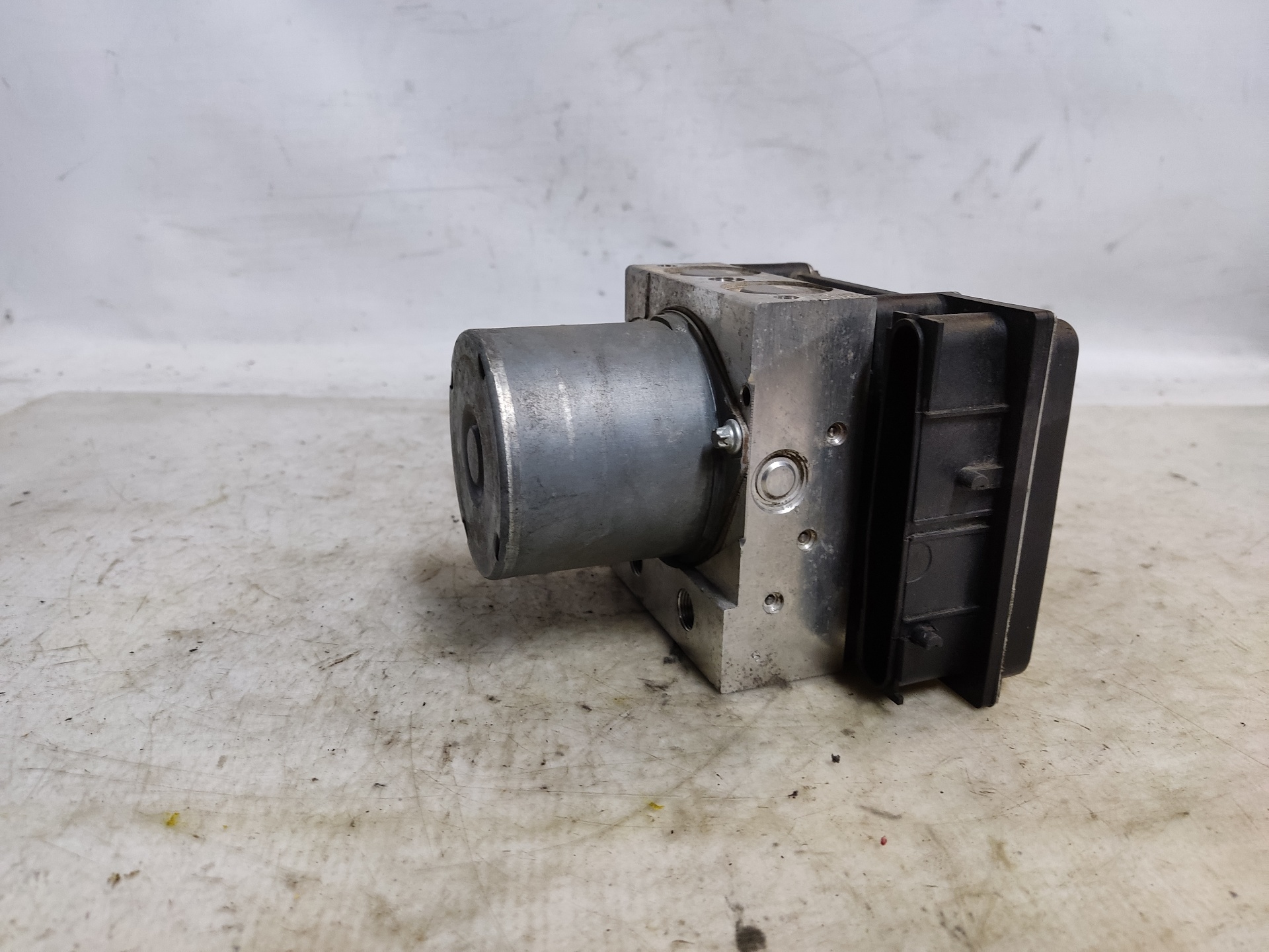 MERCEDES-BENZ B-Class W245 (2005-2011) ABS Pump ESTANTERÍA111 24888304