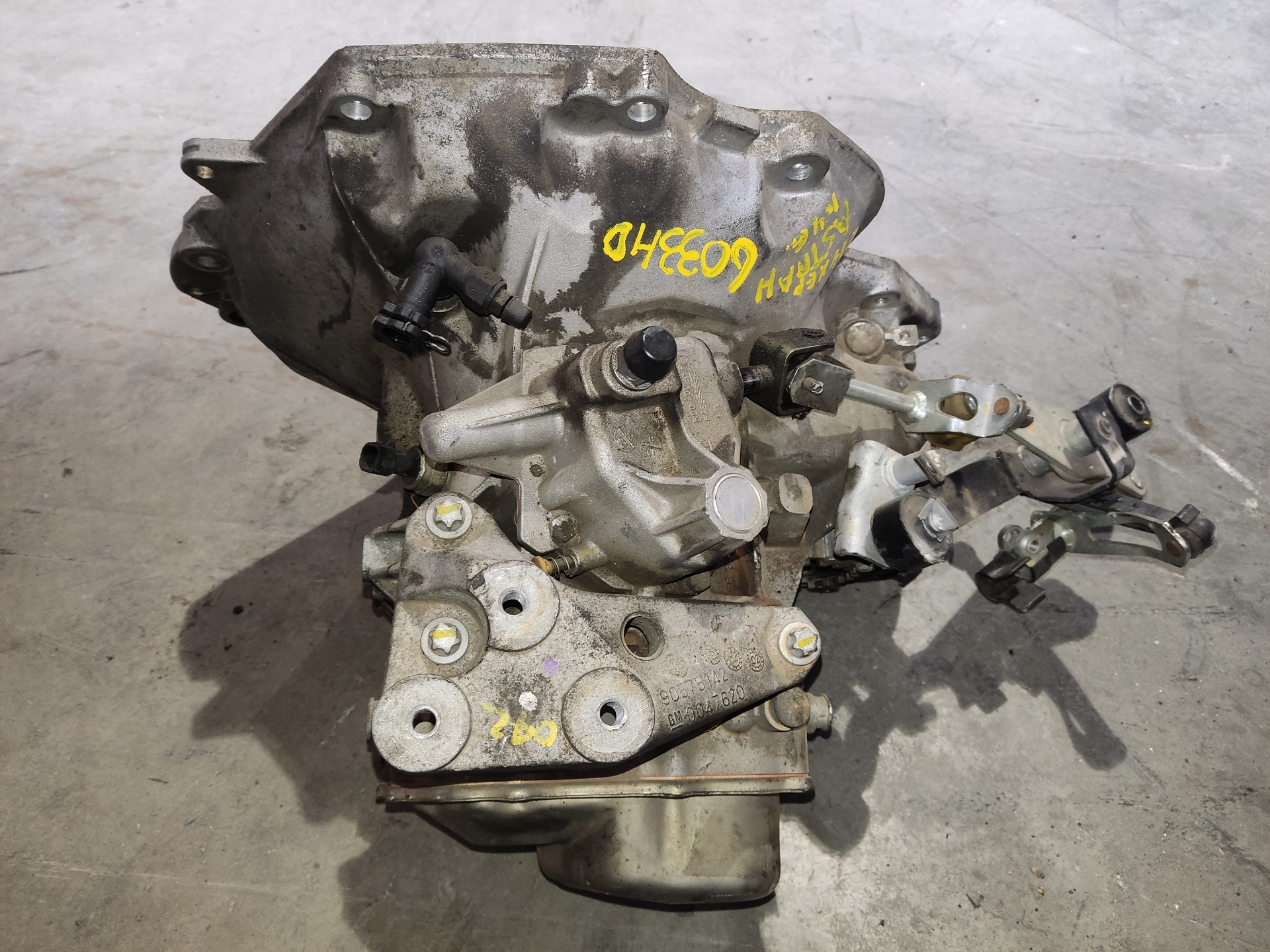 OPEL Astra J (2009-2020) Gearbox Z14XEP 23015669