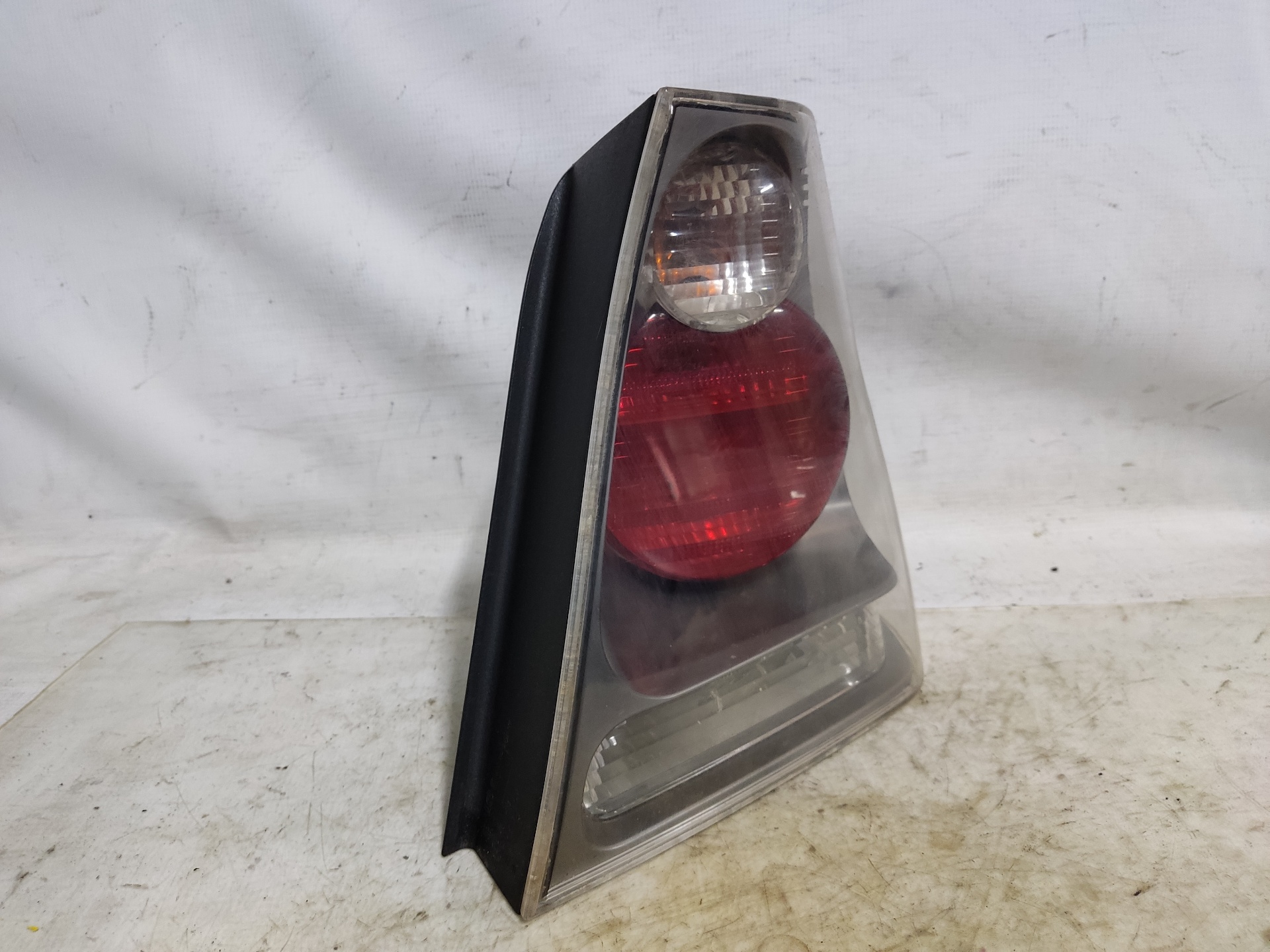 BMW 3 Series E46 (1997-2006) Galinis dešinys žibintas ESTANTERÍA6 24886794