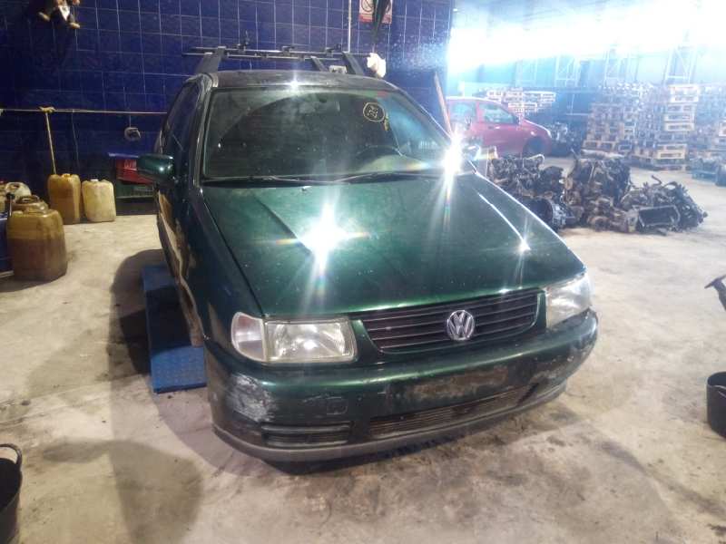 VOLKSWAGEN Polo 3 generation (1994-2002) Feu arrière gauche ESTANTERÍA14 24892249