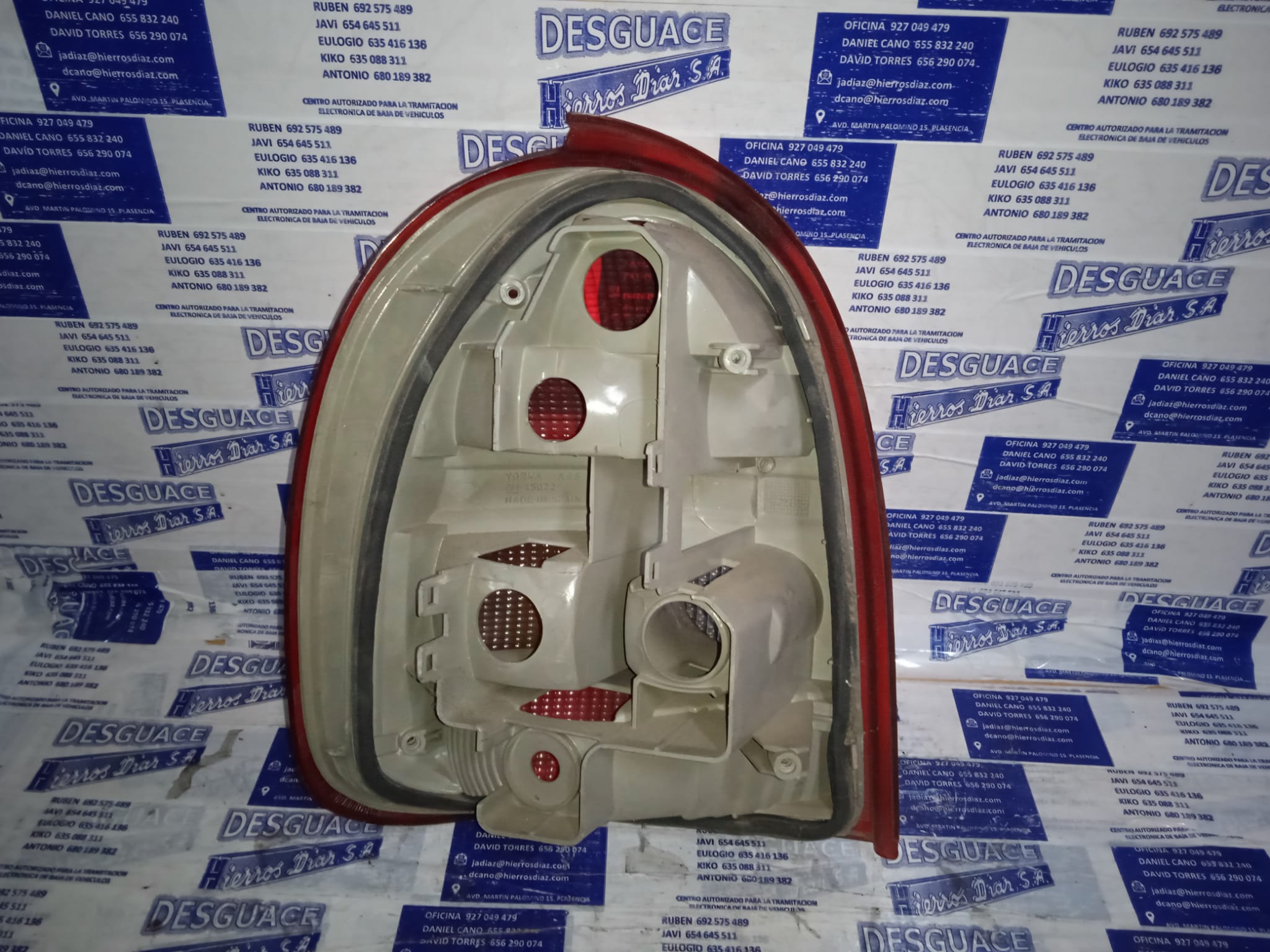 OPEL Corsa B (1993-2000) Rear Right Taillight Lamp ESTANTERÍA2 24887596