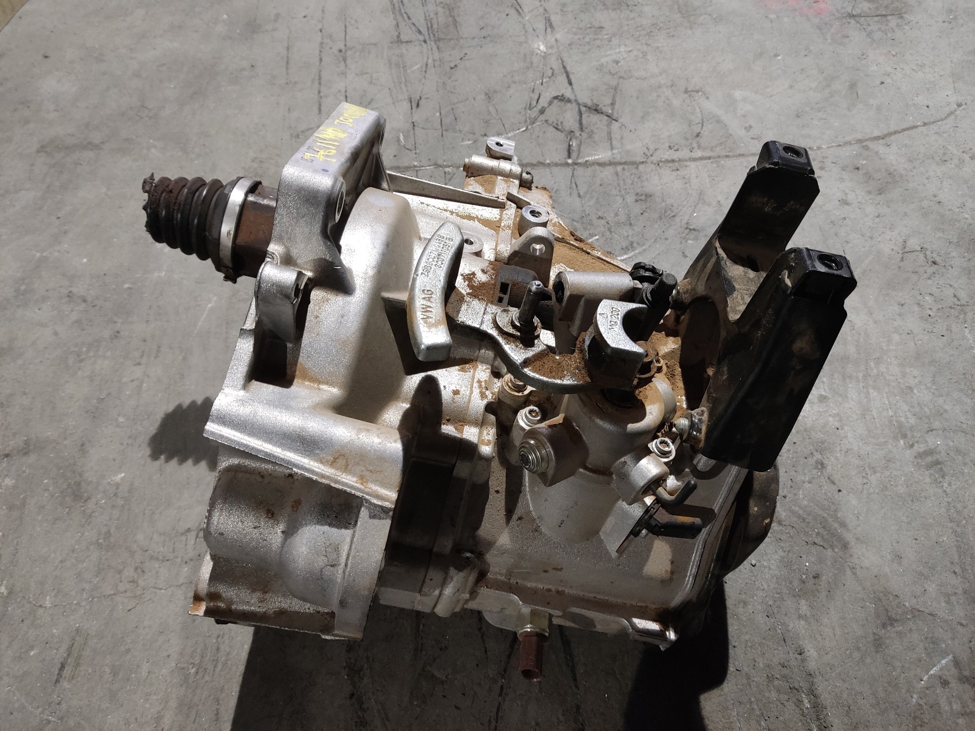 SEAT Toledo 4 generation (2012-2020) Gearbox FM5DF002 22938541