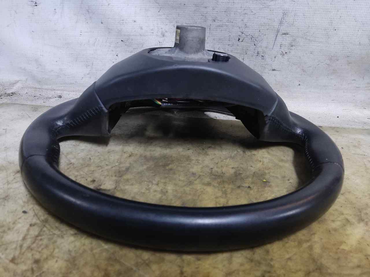 RENAULT Megane 3 generation (2008-2020) Steering Wheel 484003397R 24938229