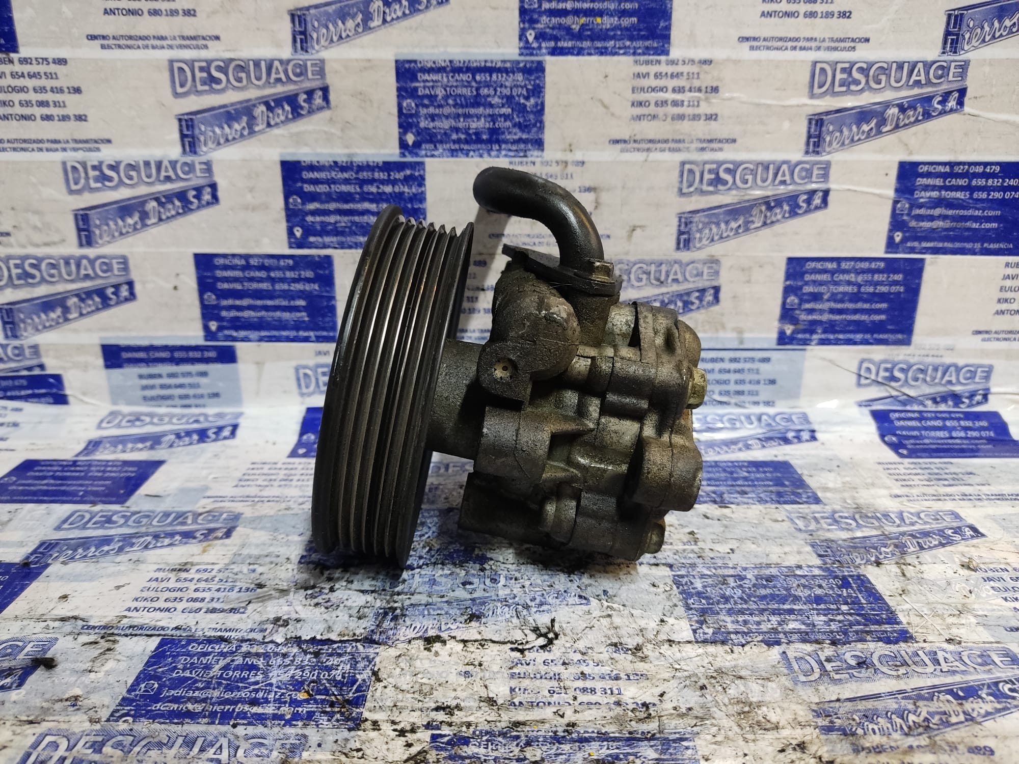 KIA Carens 2 generation (2002-2006) Power Steering Pump ESTANTERÍA70 24888382