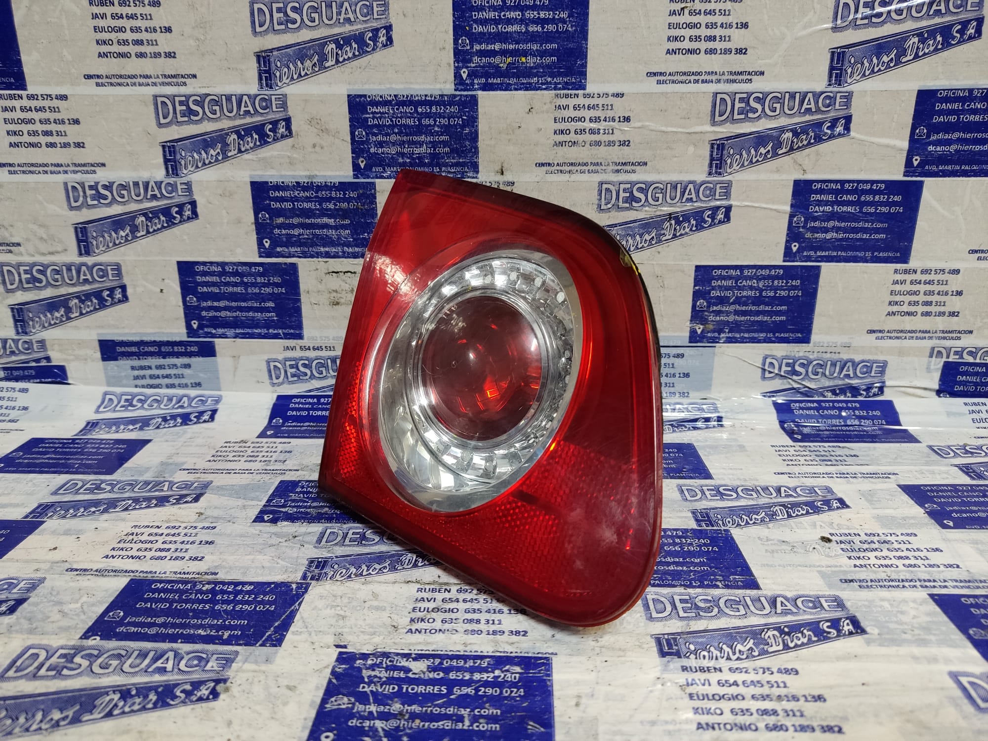 VOLKSWAGEN Passat B6 (2005-2010) Rear Left Taillight ESTANTERÍA14 24891786