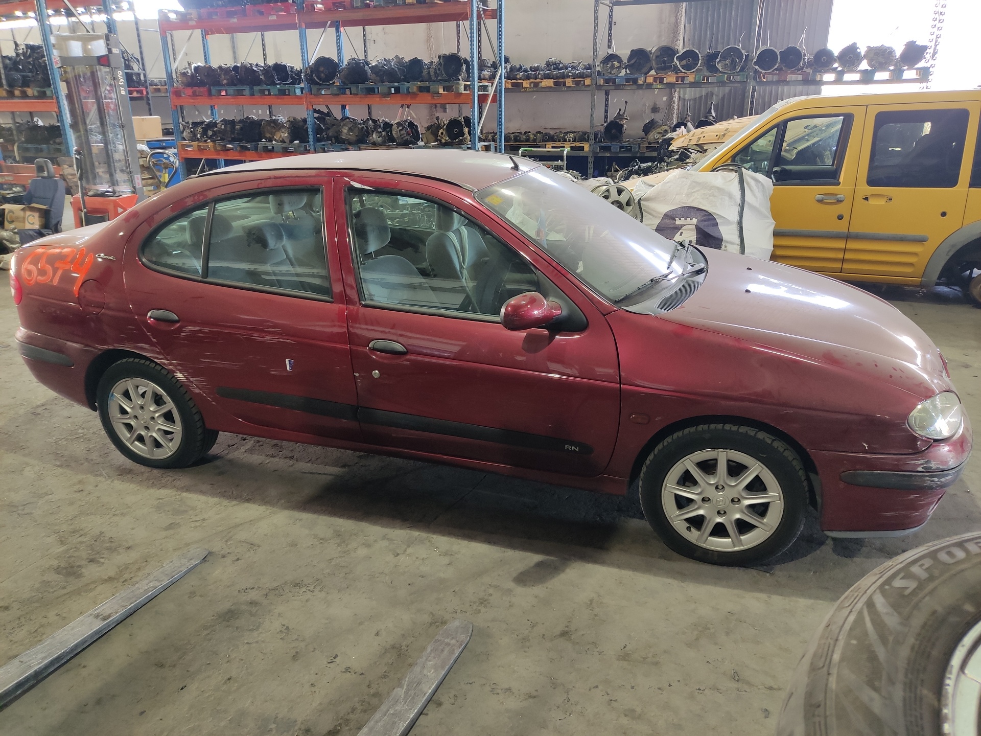 RENAULT Megane 2 generation (2002-2012) Помпа на сервоуправление 26025012 24900558