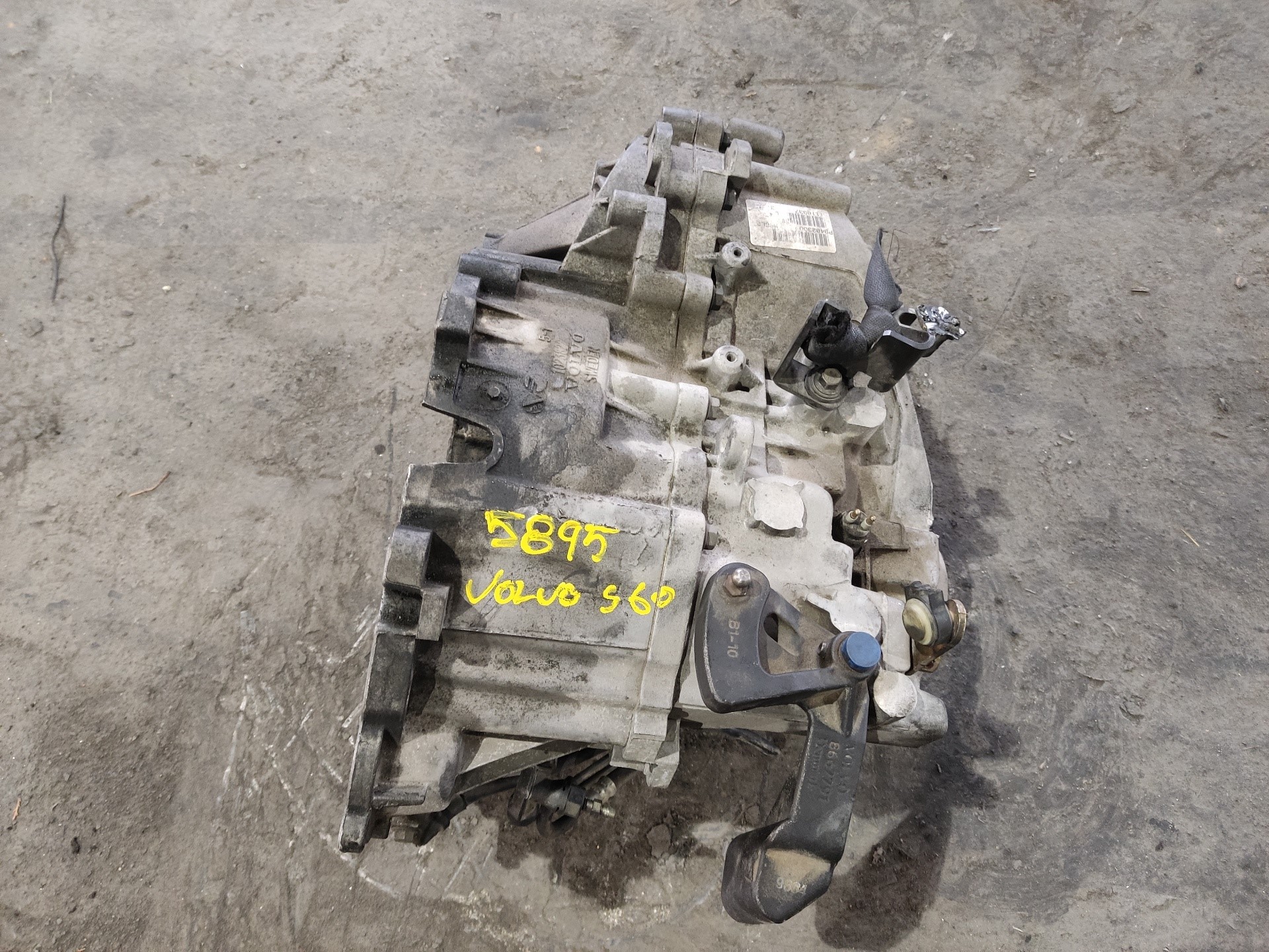 VOLVO S60 1 generation (2000-2009) Gearbox M56L2 22341719