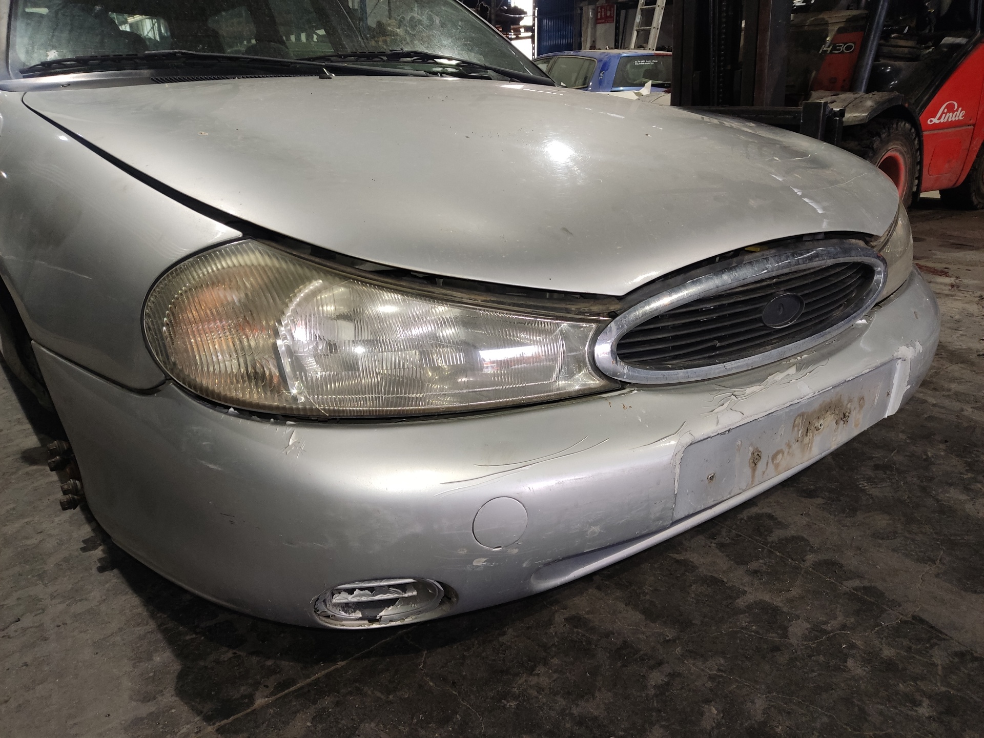 FORD Mondeo 1 generation (1993-1996) Hасос кондиционера 97BW19D629CB 24898771